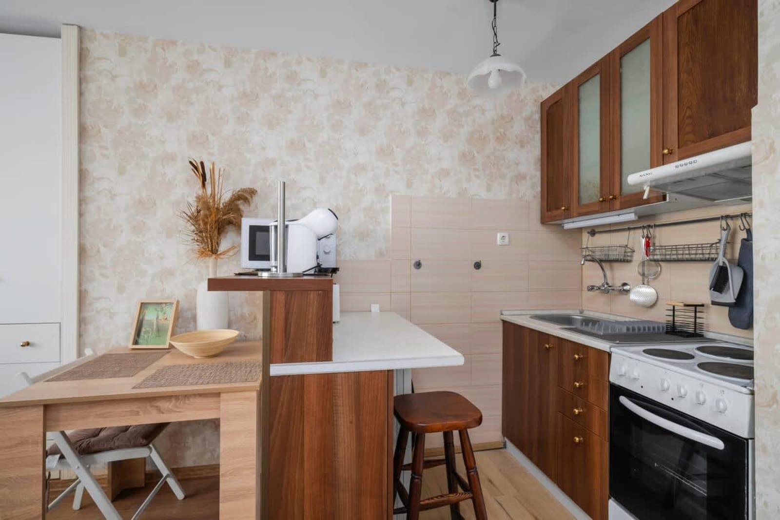 Cozy Studio in Top Centre - Photo 2