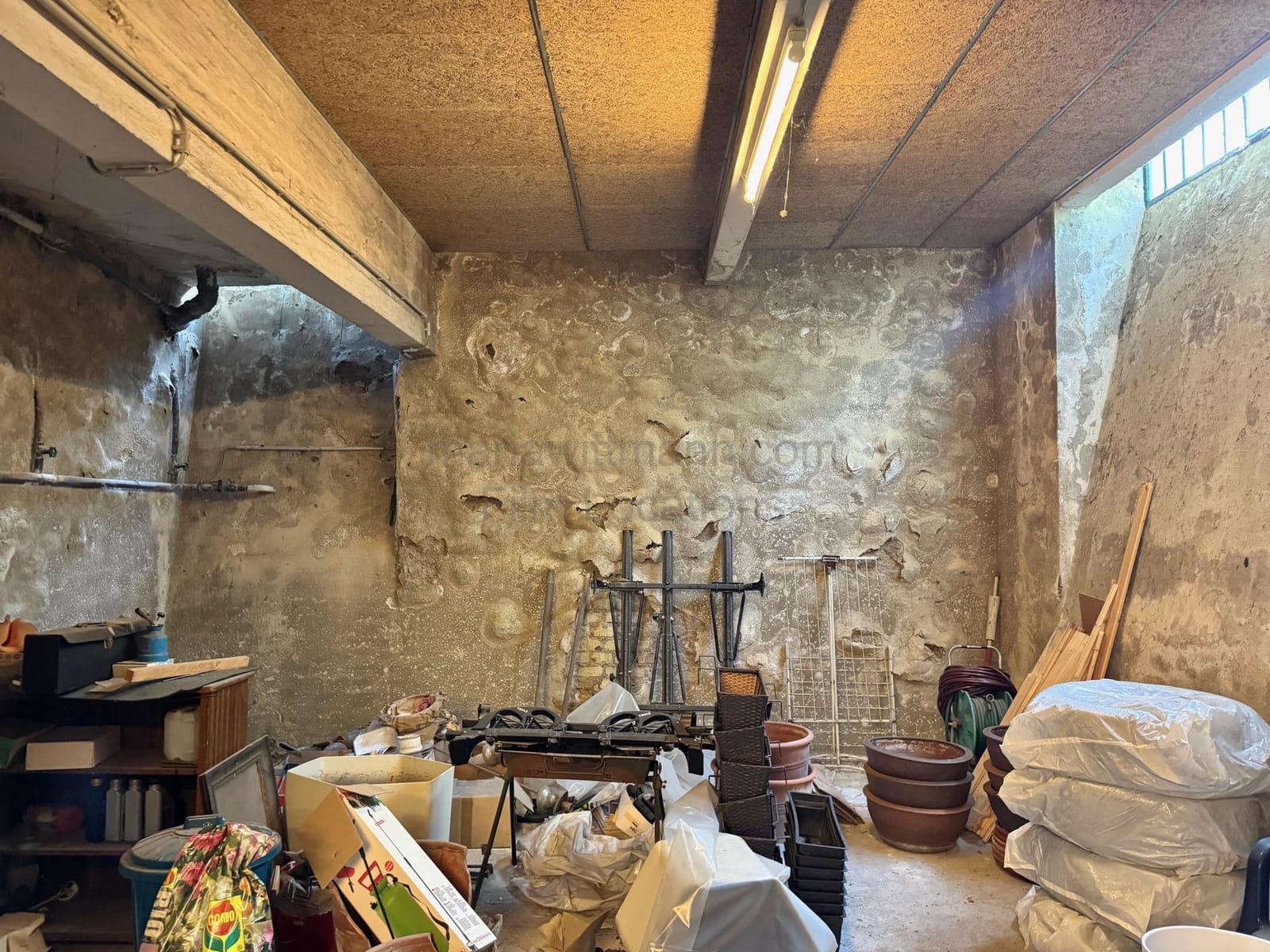 Location 490 - Photo 19