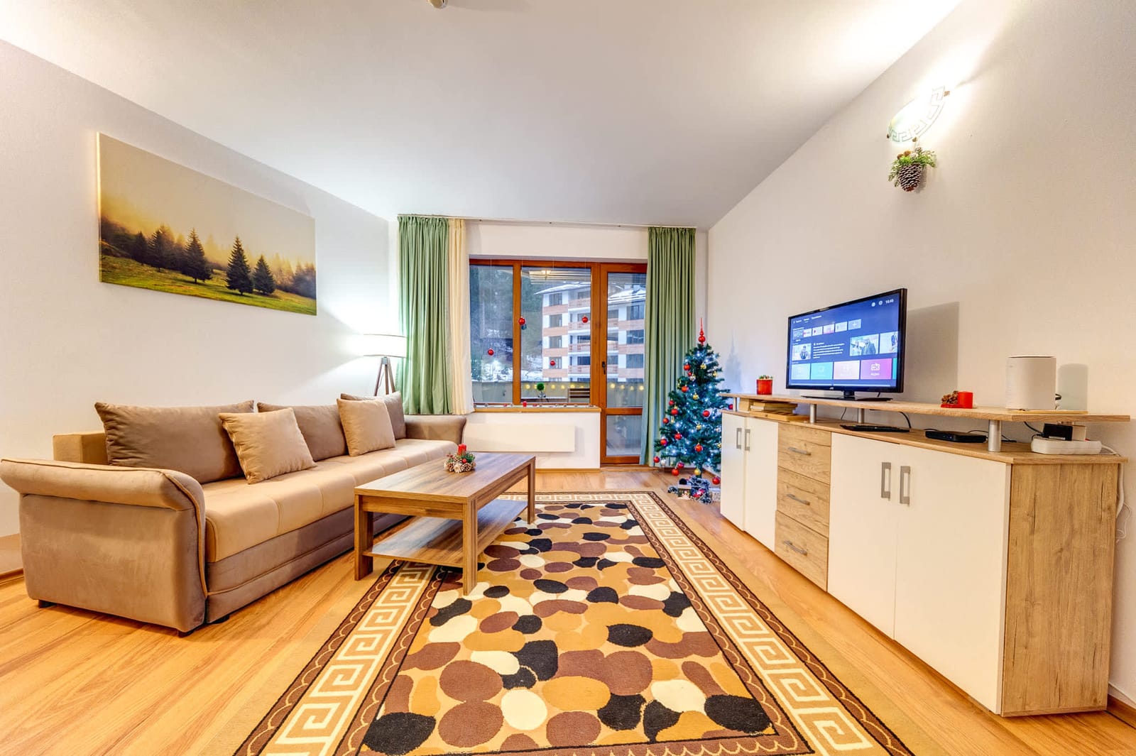 Cozy Evrika 2 Mountain Home - Cover Photo