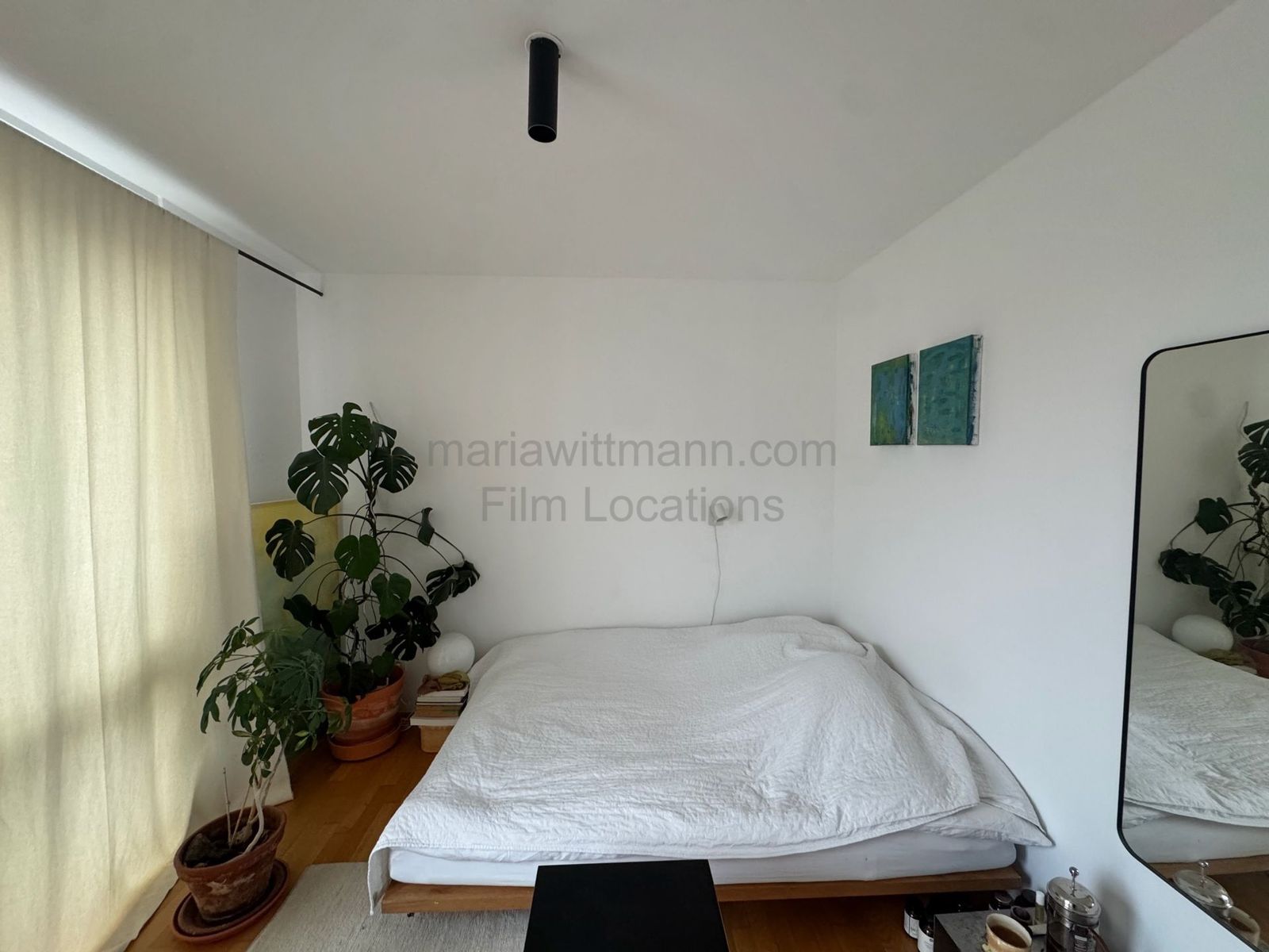 Bright Modern Apartment with Private Vienna Balcony - Photo 6