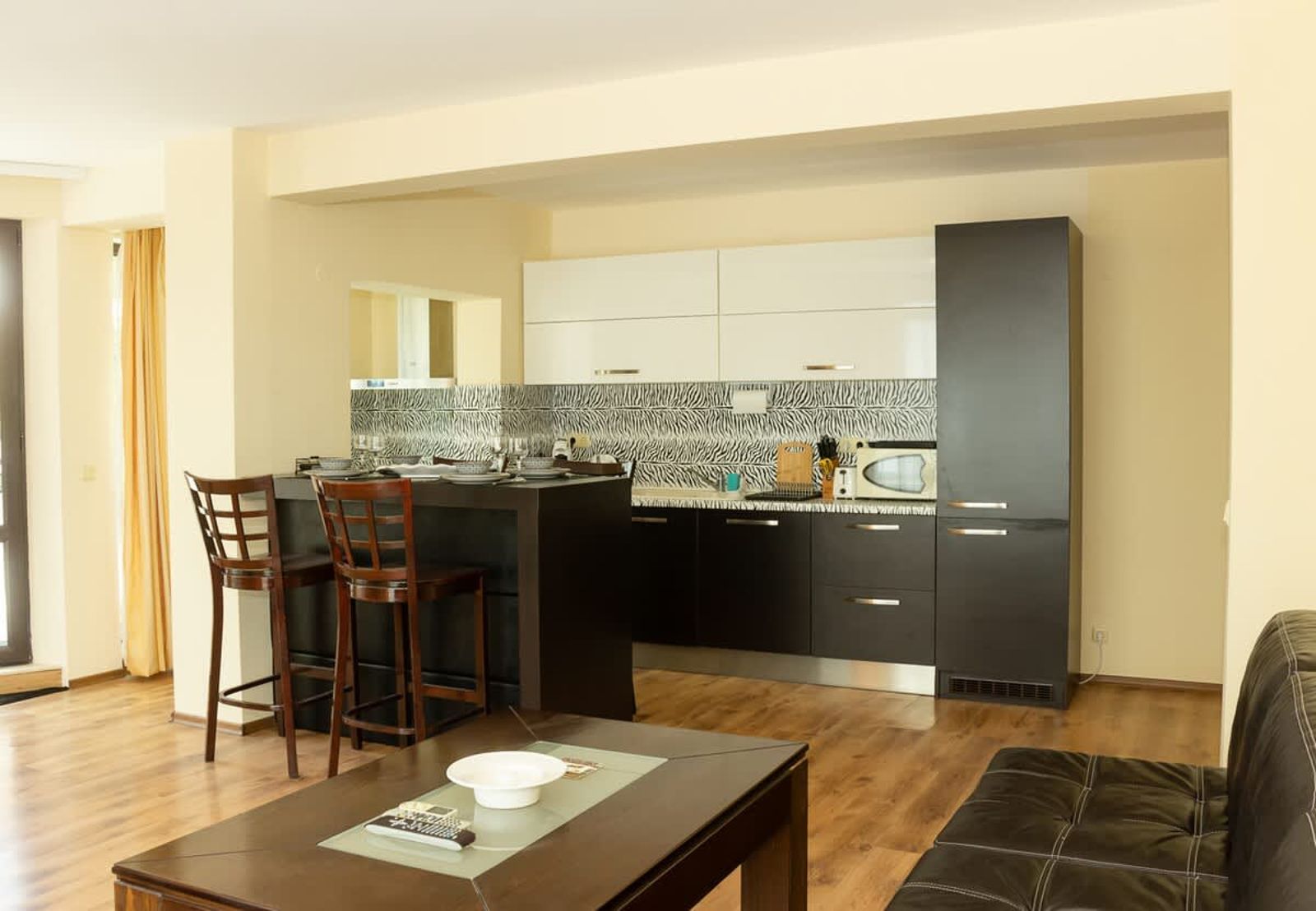 Cozy 1BD Apartment with a Spacious Terrace - Photo 12