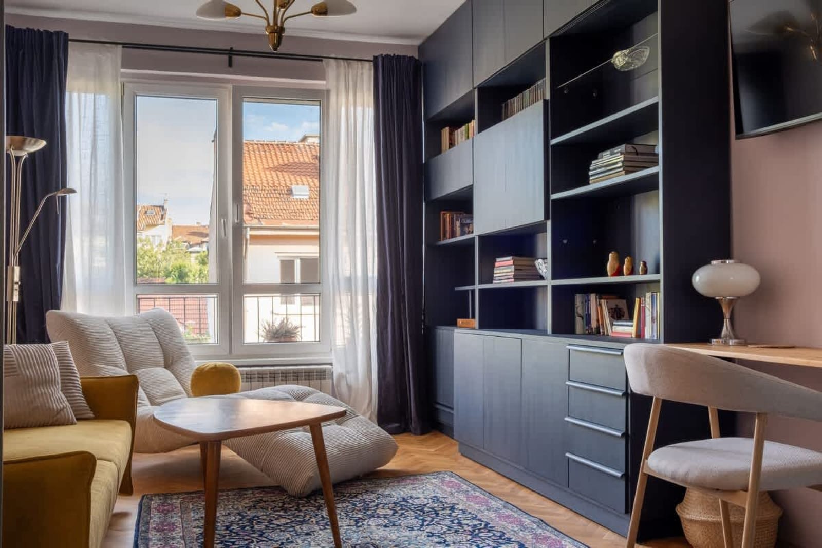 Retro-Chic 1BR Apartment next to Vasil Levski Blvd - Cover Photo