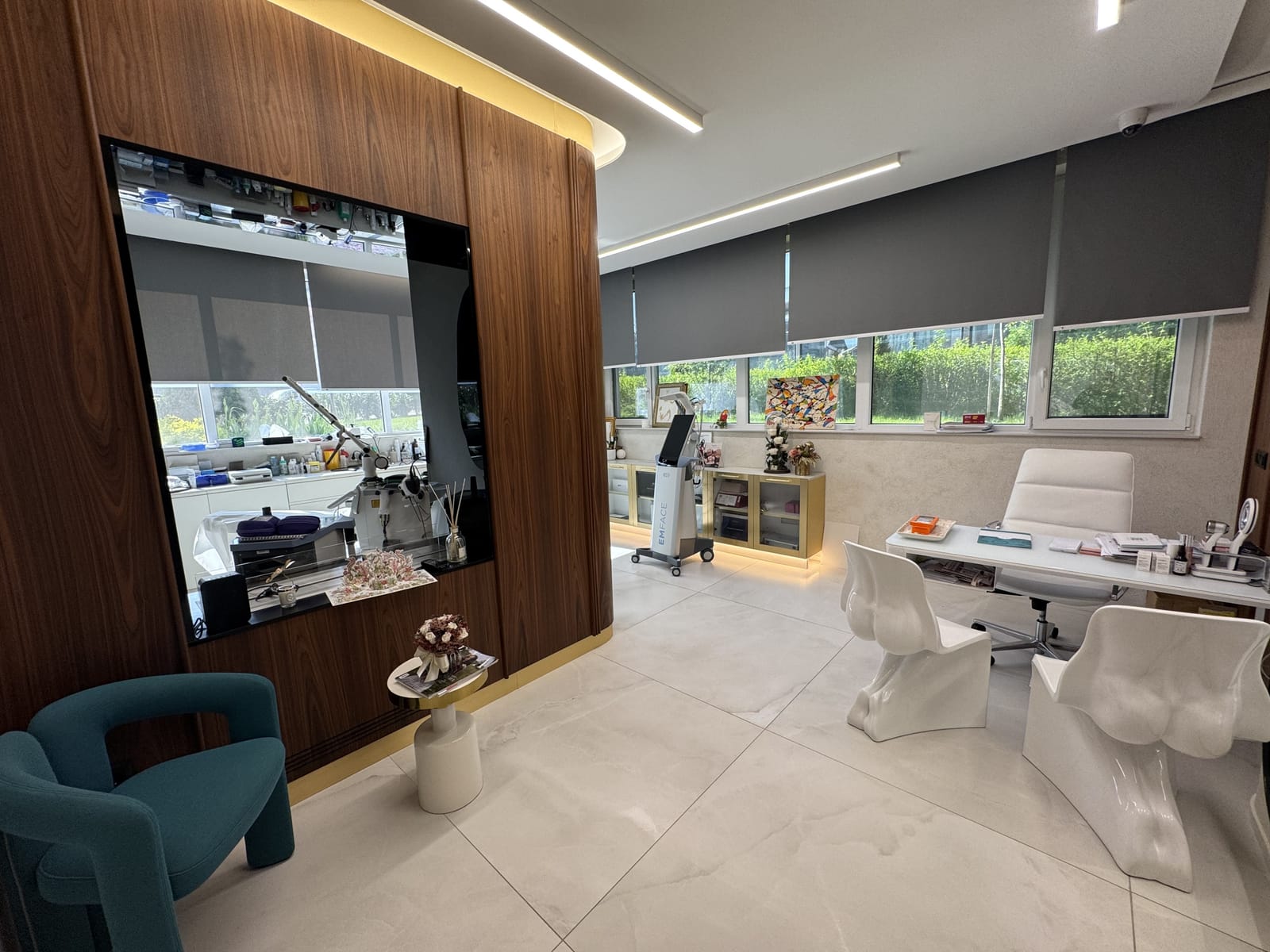 Dermatology &amp; Plastic Surgery Clinic - Photo 2