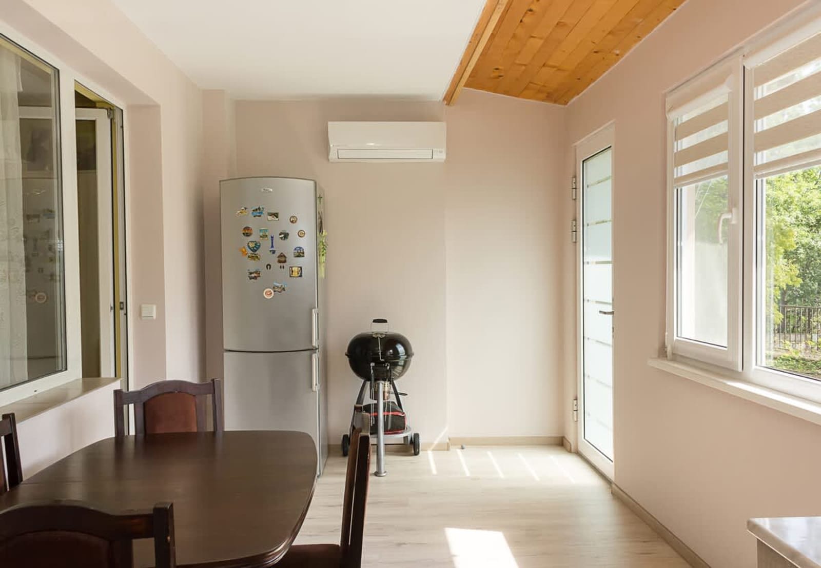 Golden Sands Best Location 1BD Flat - Photo 6