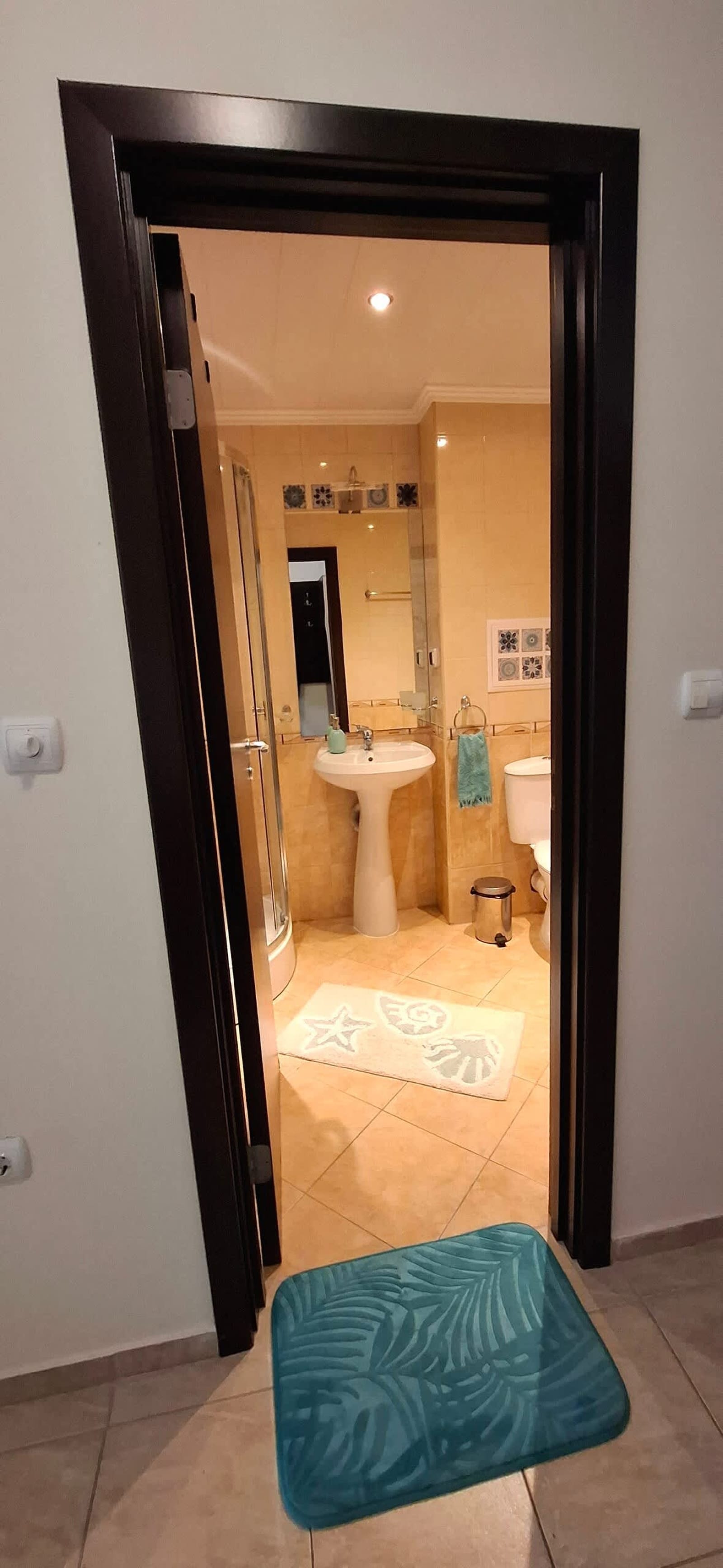 Stunning Sea View Studio in Elenite - Photo 14