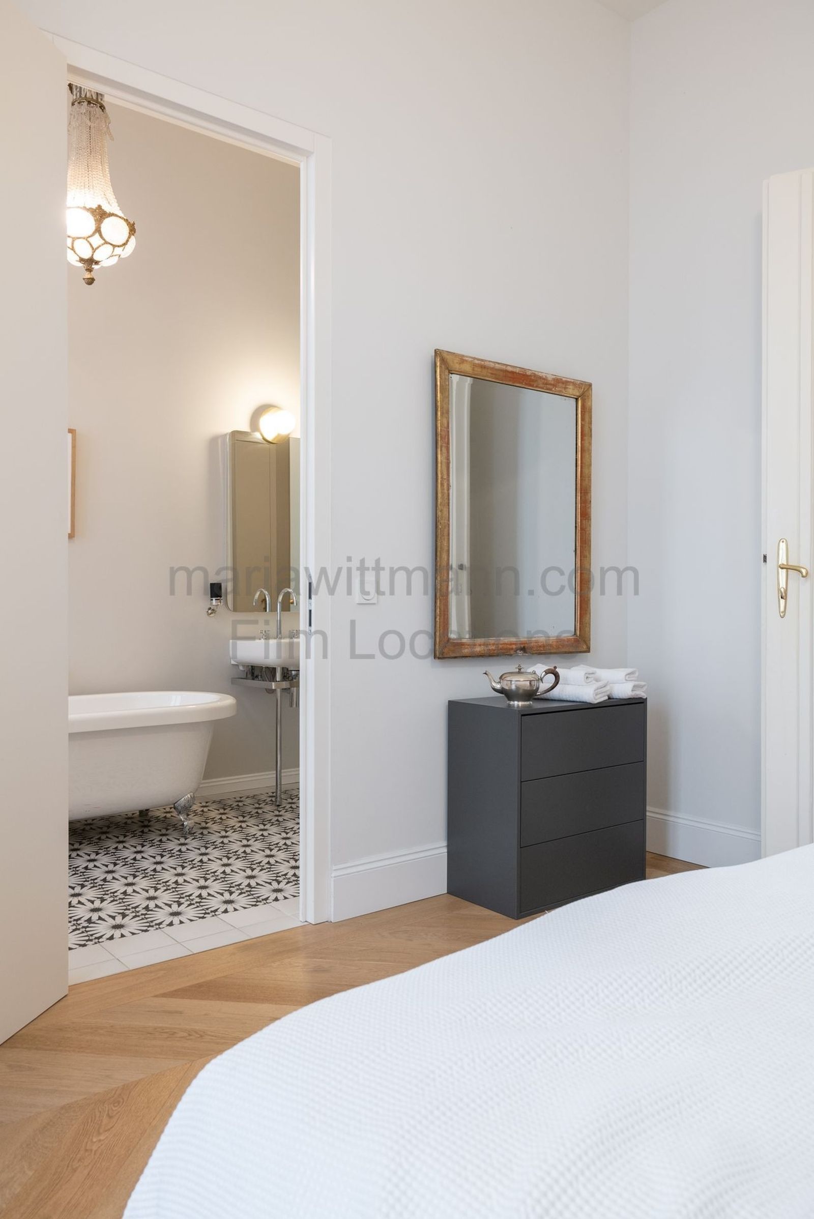 Location 102 - Photo 23