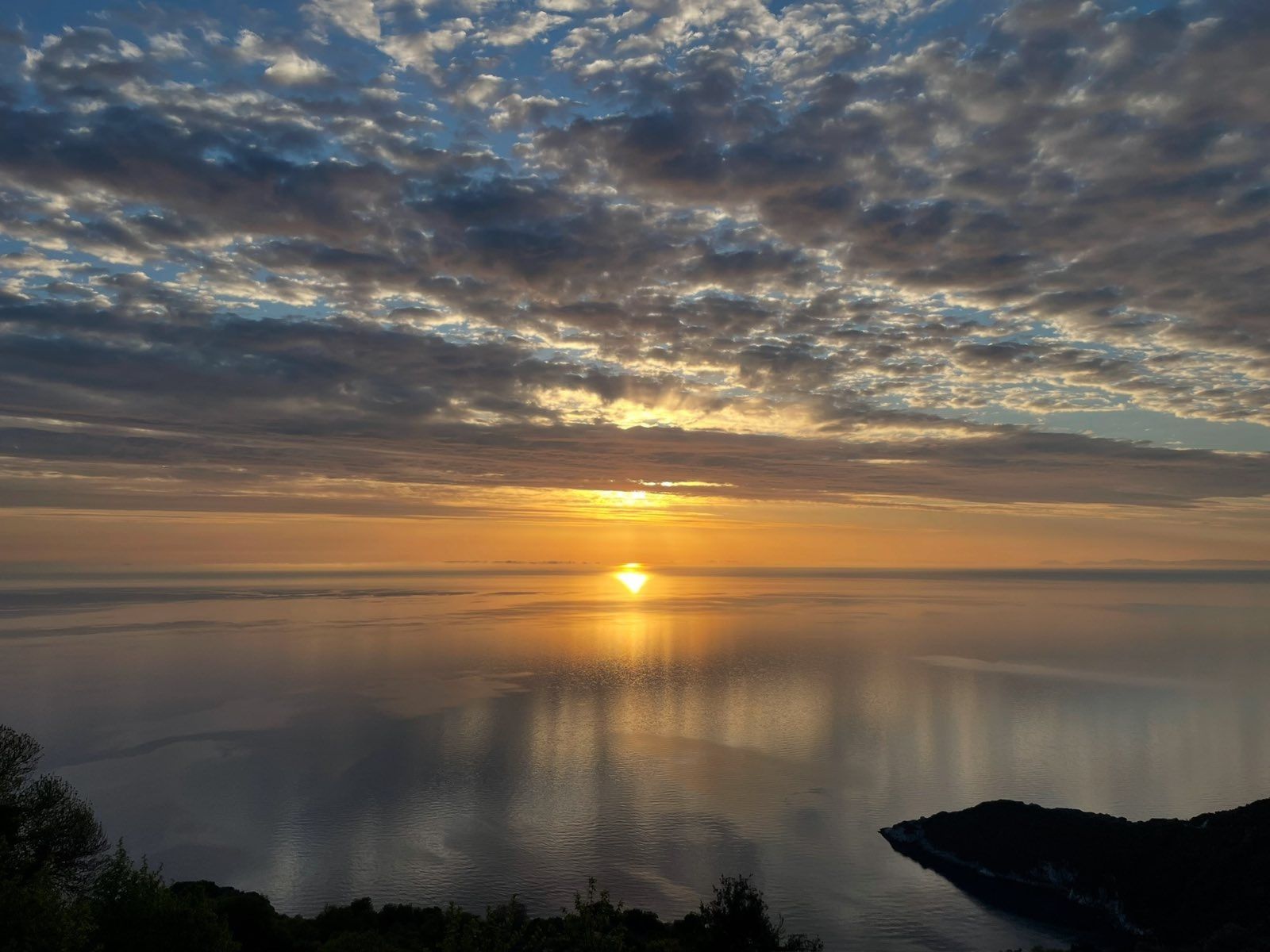 Small Luxury Hotel like an old Traditional house in Pelion with amazing garden and breathteking sea view to the agean. - Photo 16