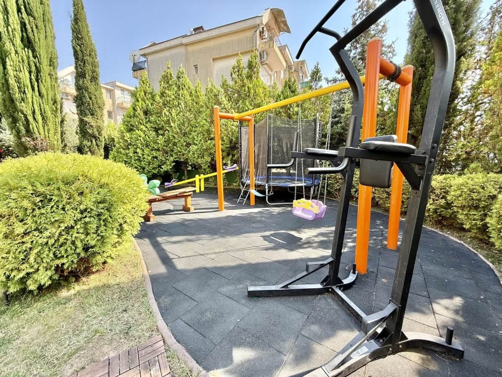 Cozy apartment in Messembria Palace - Photo 10