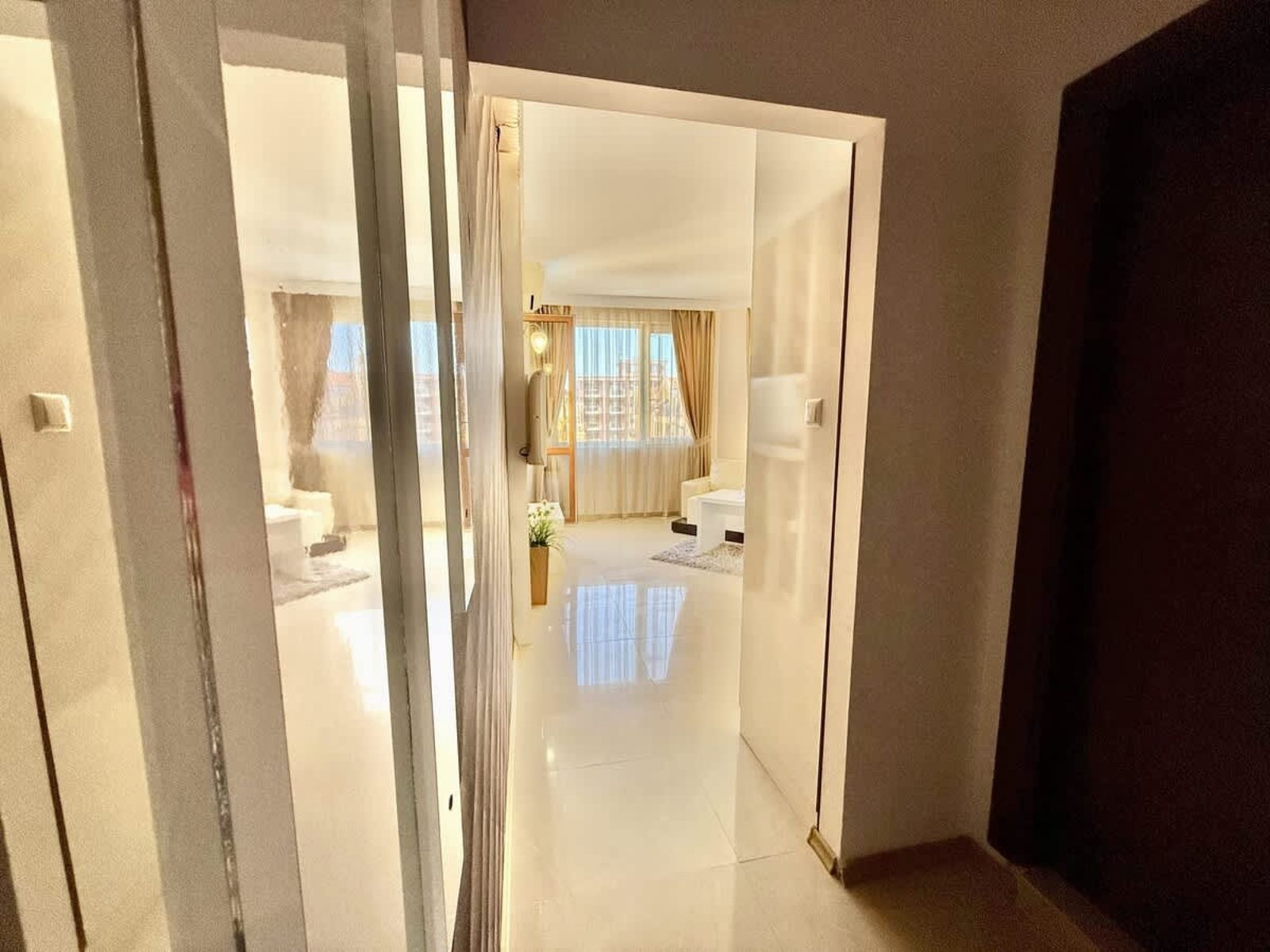 Cozy apartment in Emerald Paradise - Photo 15