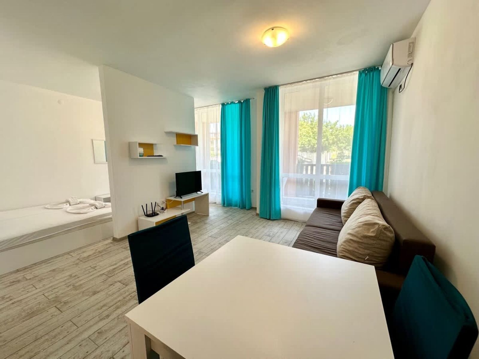 Cozy Chateu Aheloy 2  family studio - Photo 37