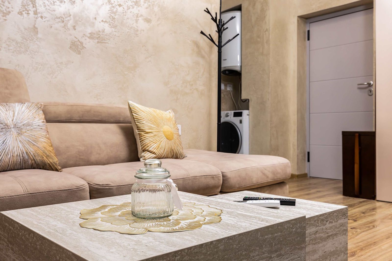 Sunny Modern 1BR Retreat with Cozy Balcony - Photo 15