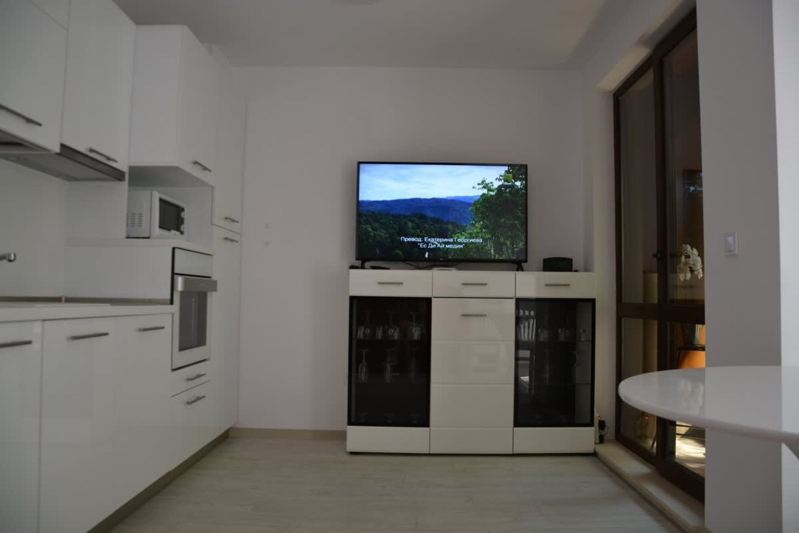 Unbeatable Location: New Lux Apartment Varna beach - Photo 24