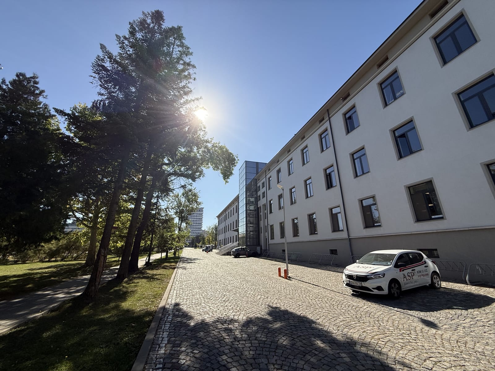 Big Event Space Center with Modern Architecture in Sofia - Photo 25