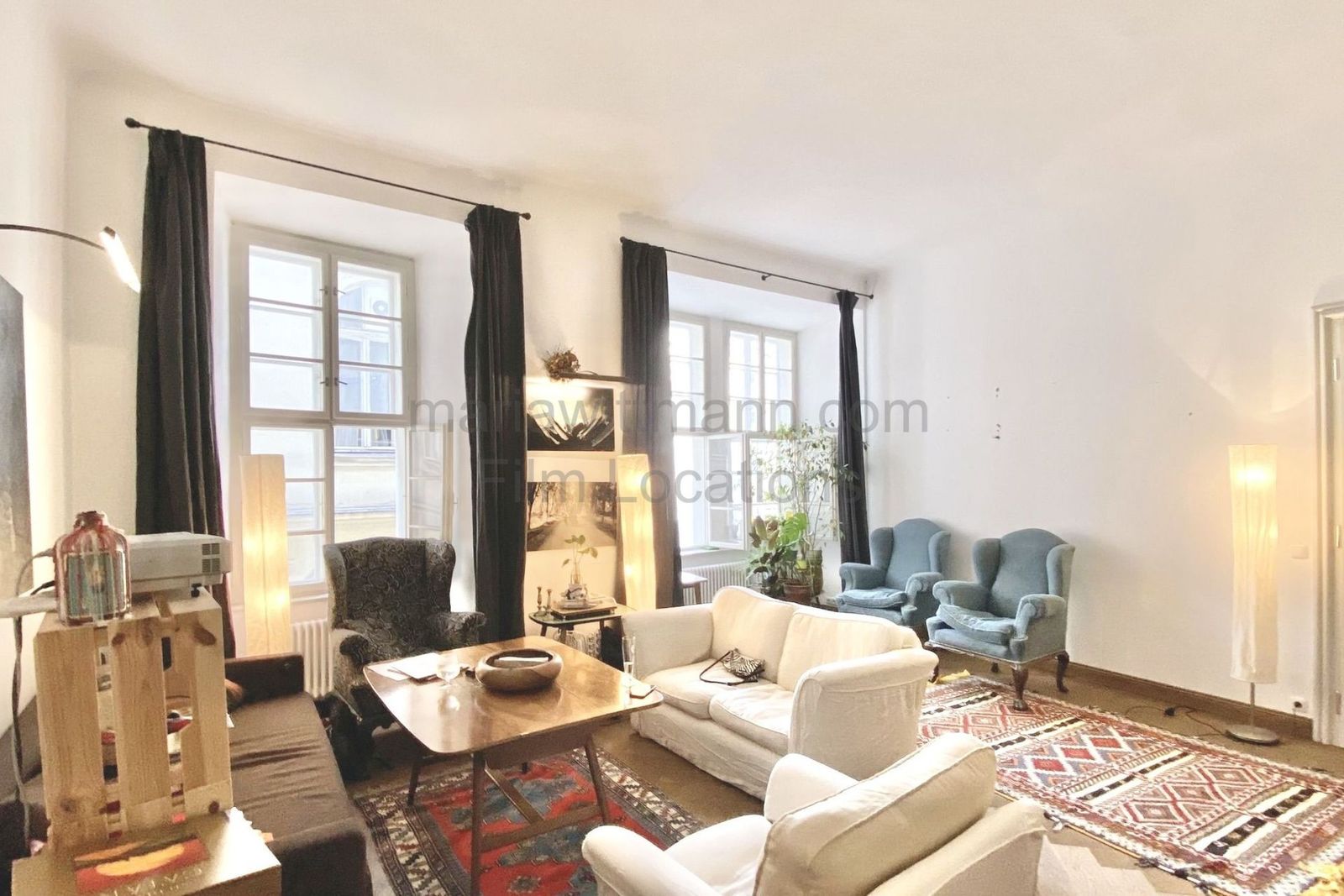Historic Apartment with Tall Windows and High Ceilings - Photo 27