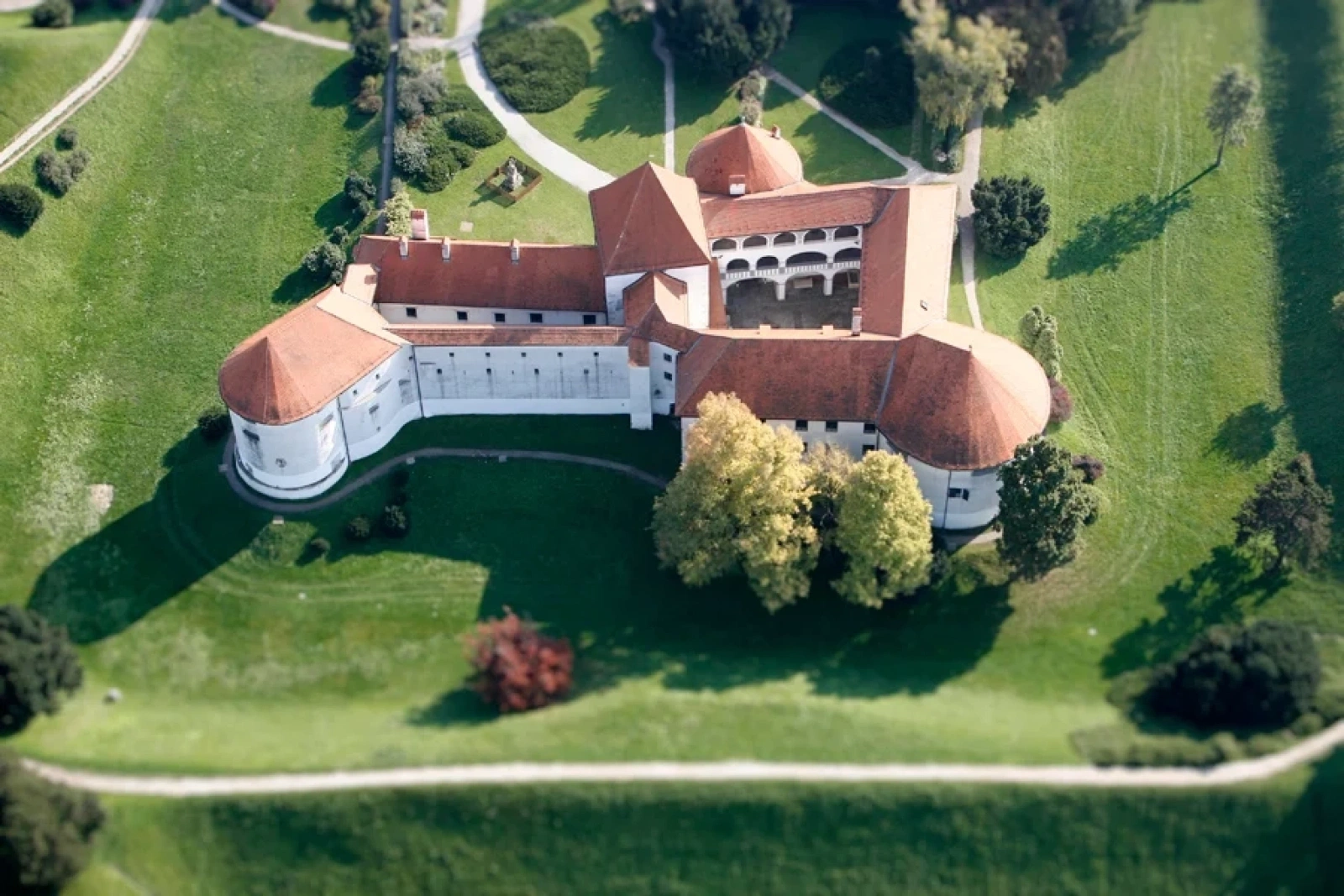 Exotic Castle - Photo 3