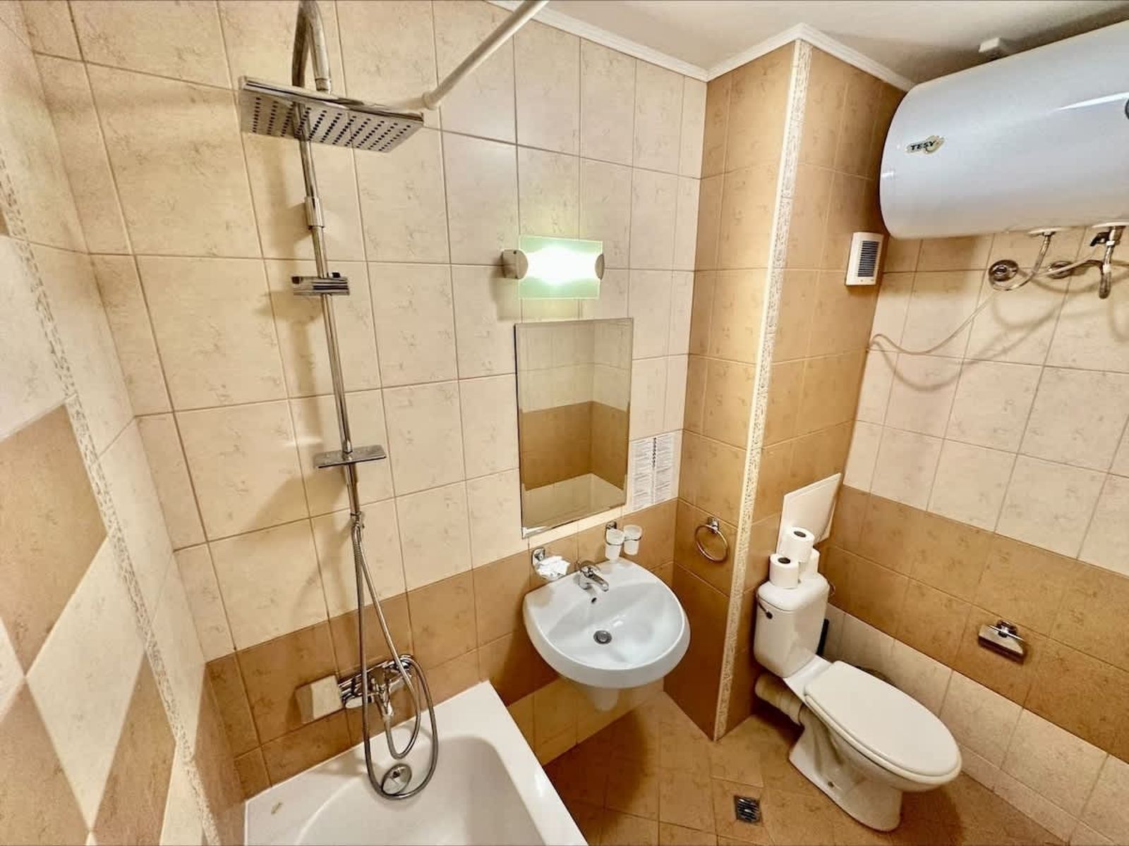 Cozy 1 bedroom pool view  Royal Sun - Photo 56