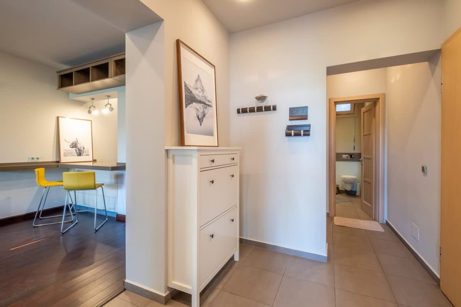 Modern yet Rustic Style City Centre Apt | 2BR/2BTH - Photo 6