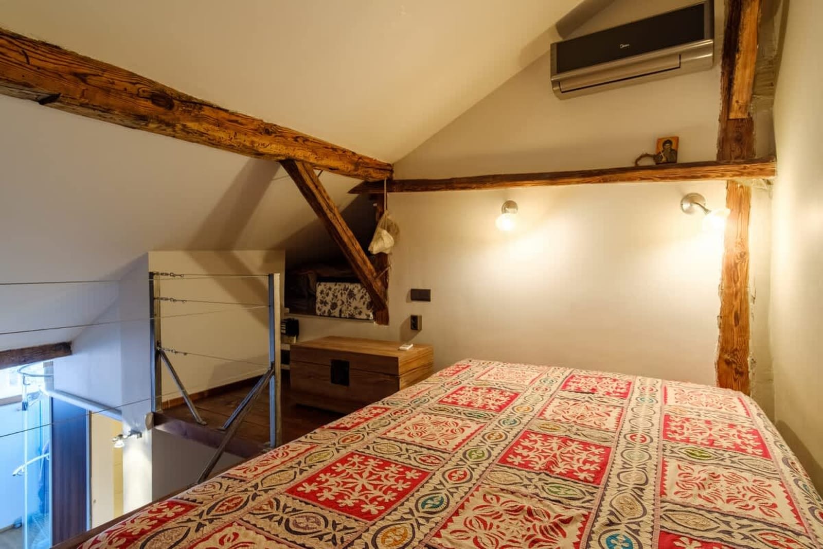 The Gallery  Art Studio in the Heart of Sofia - Photo 23