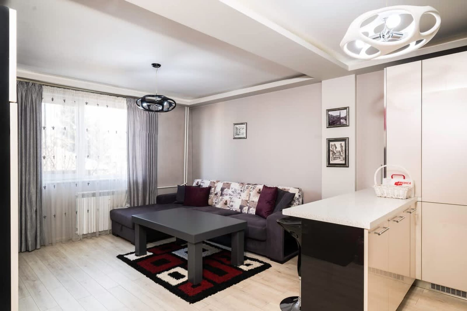 Elegant 1-BD in Lozenets, Prime Sofia Location - Cover Photo