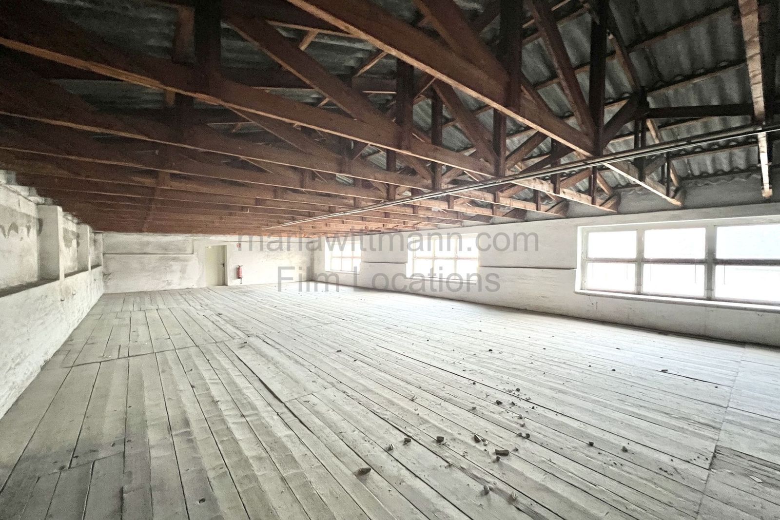 Location 365 - Photo 5