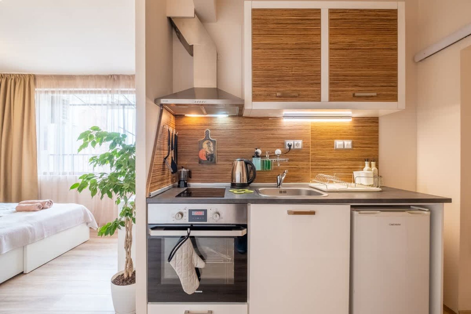 JAZZY off Vitosha Blvd: Feel the Rhythm of Sofia - Photo 2