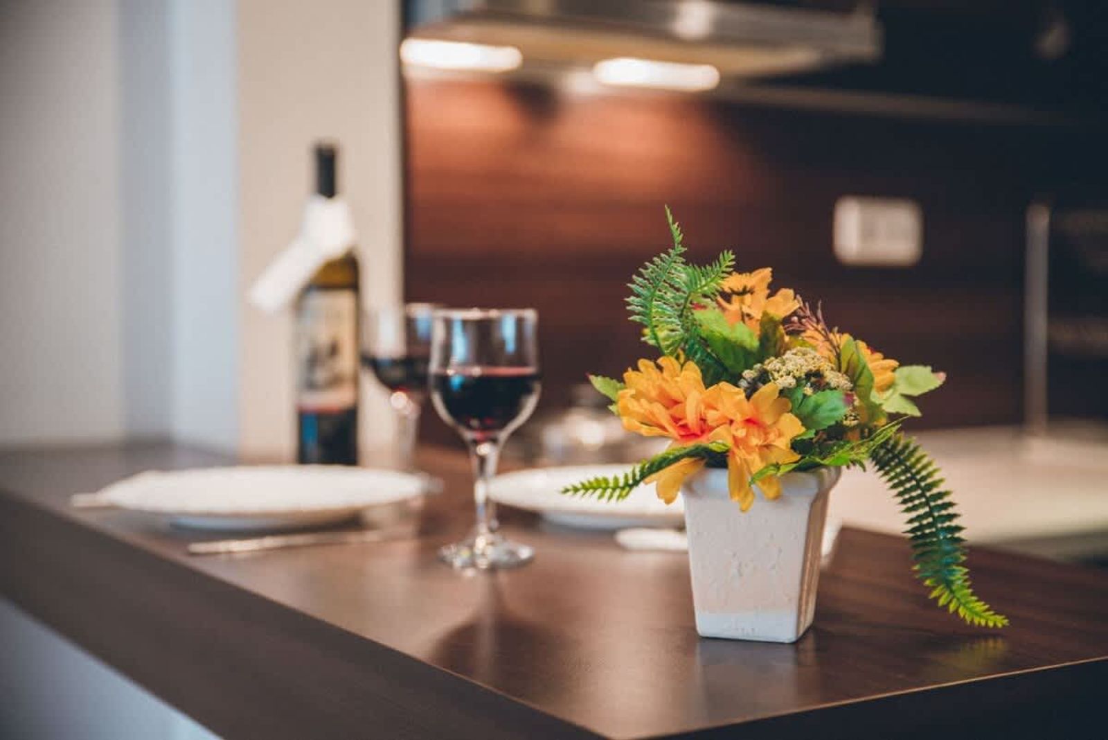 Marina City  Studio with Balkony &amp; Desk - Photo 5