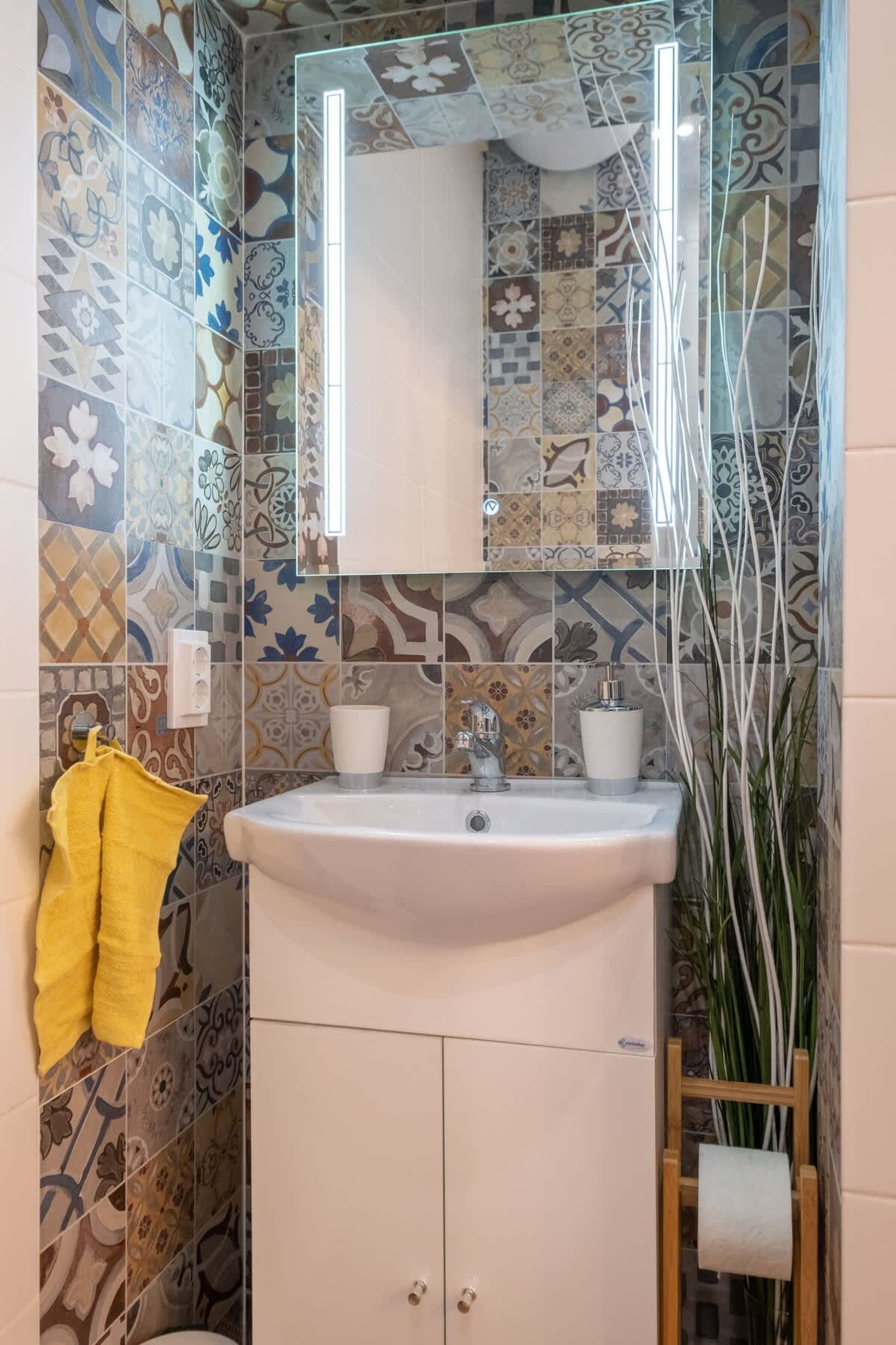 3 BDR &amp; 3 BTHR Duplex | In the Heart of Sofia - Photo 31