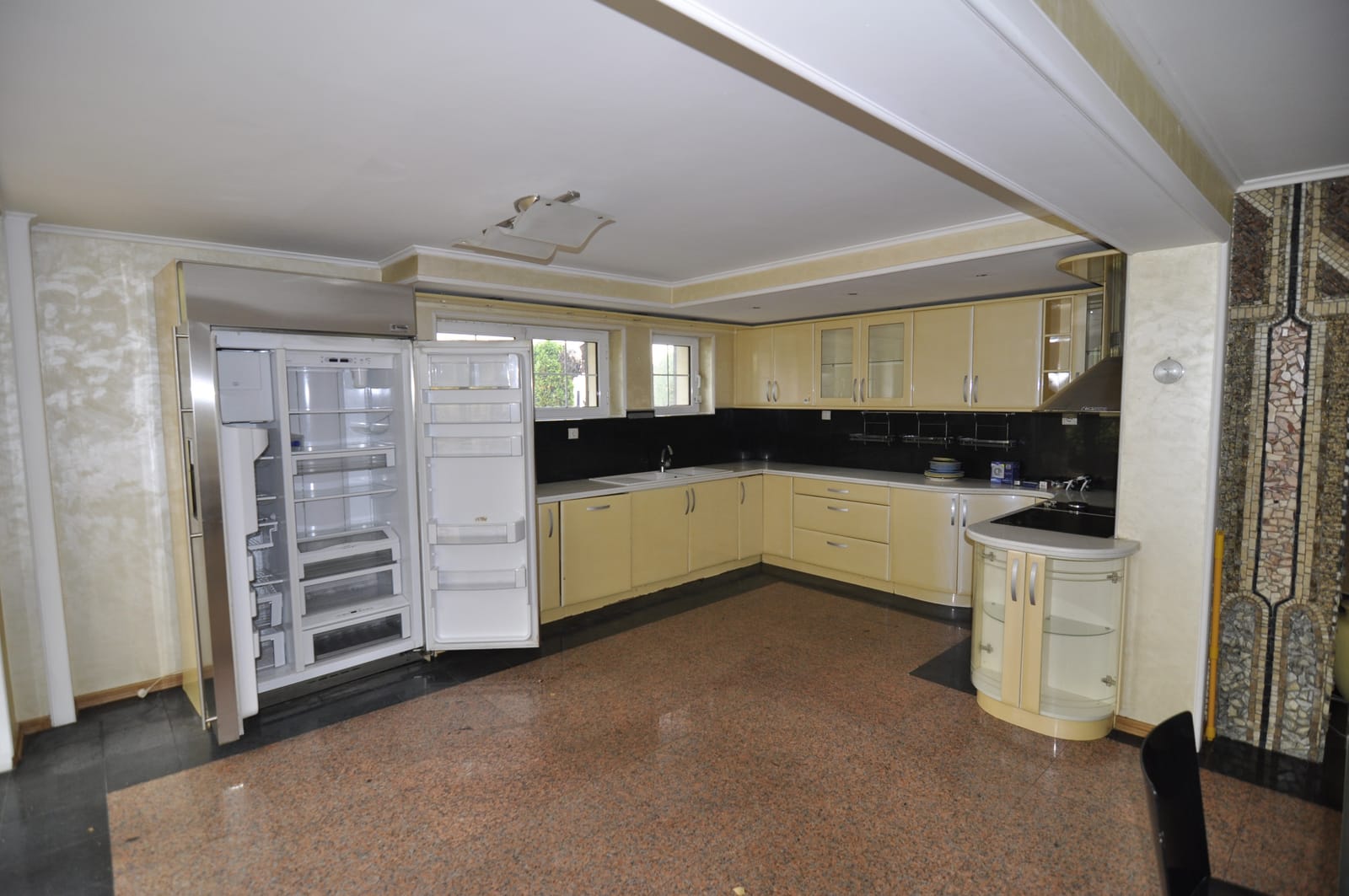 The Mosaic House - Photo 24