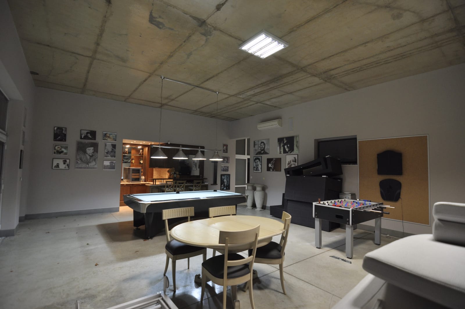 The Flower House - Photo 84