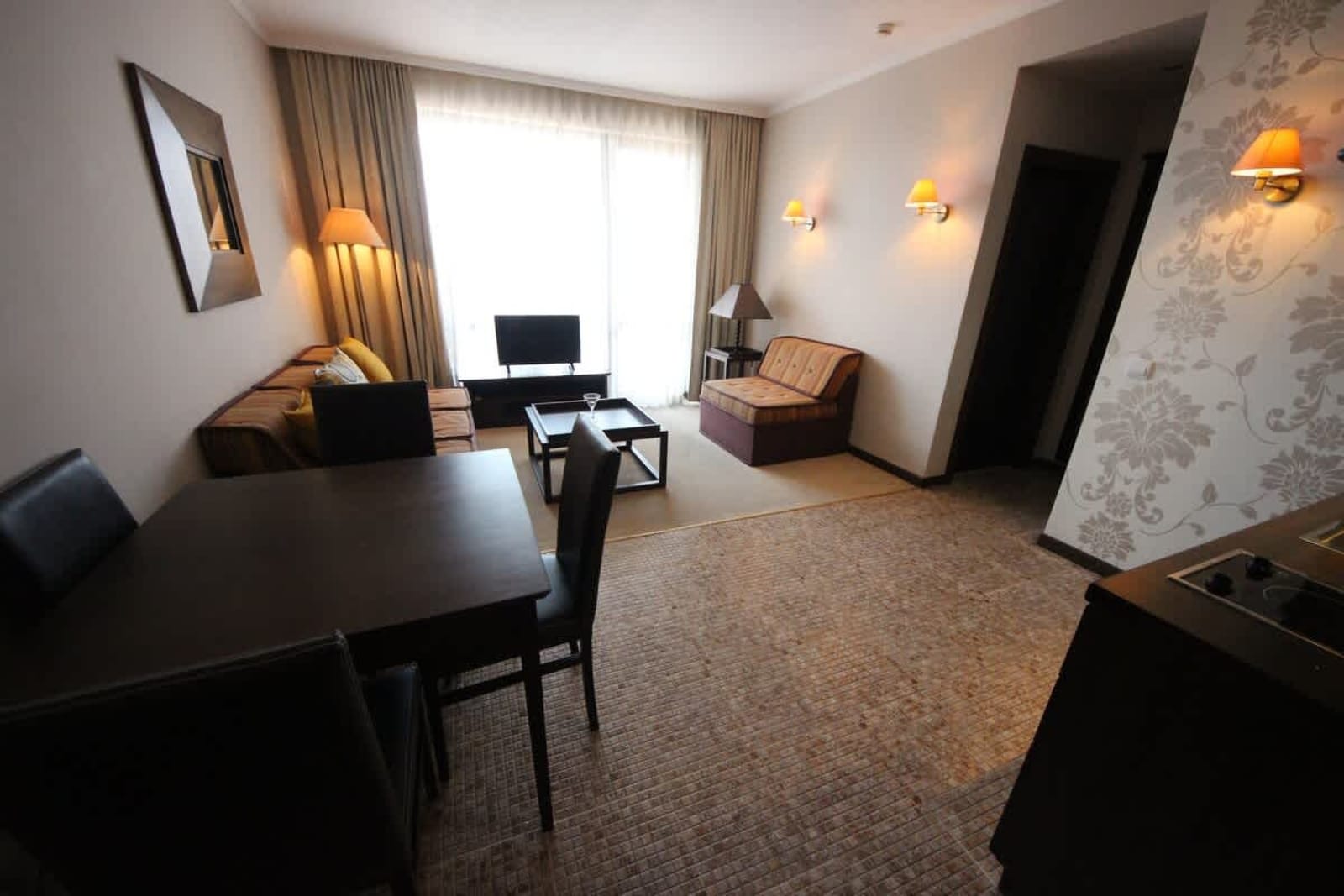 Luxury apartment in Royal Beach - Photo 15