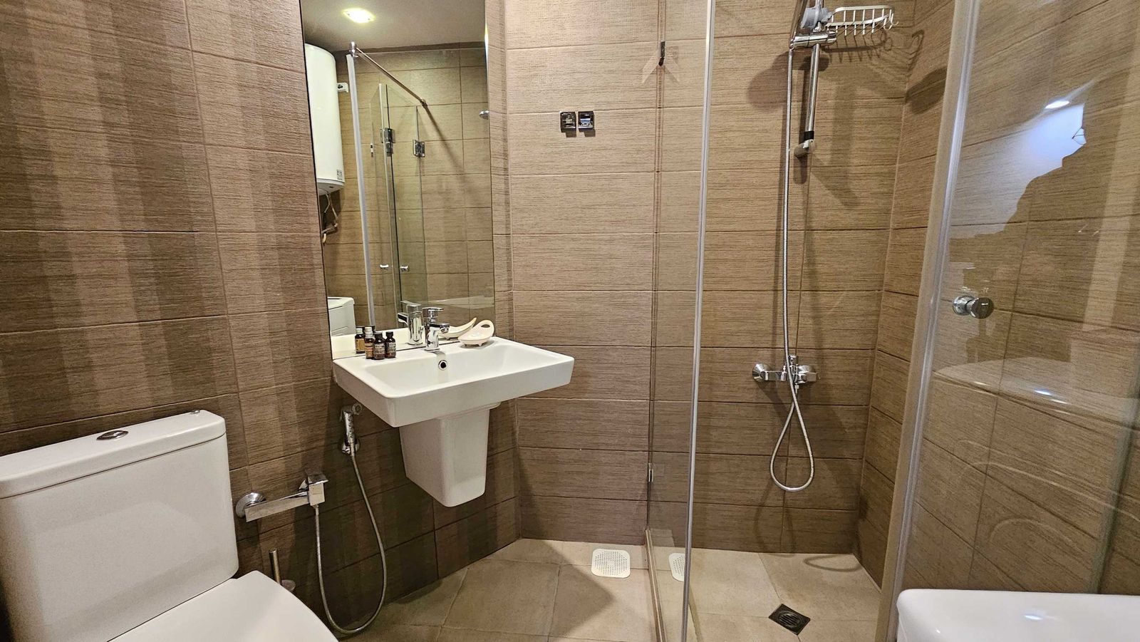 Cozy 2BD Flat near Serdika Center | Fast Wi-Fi - Photo 35