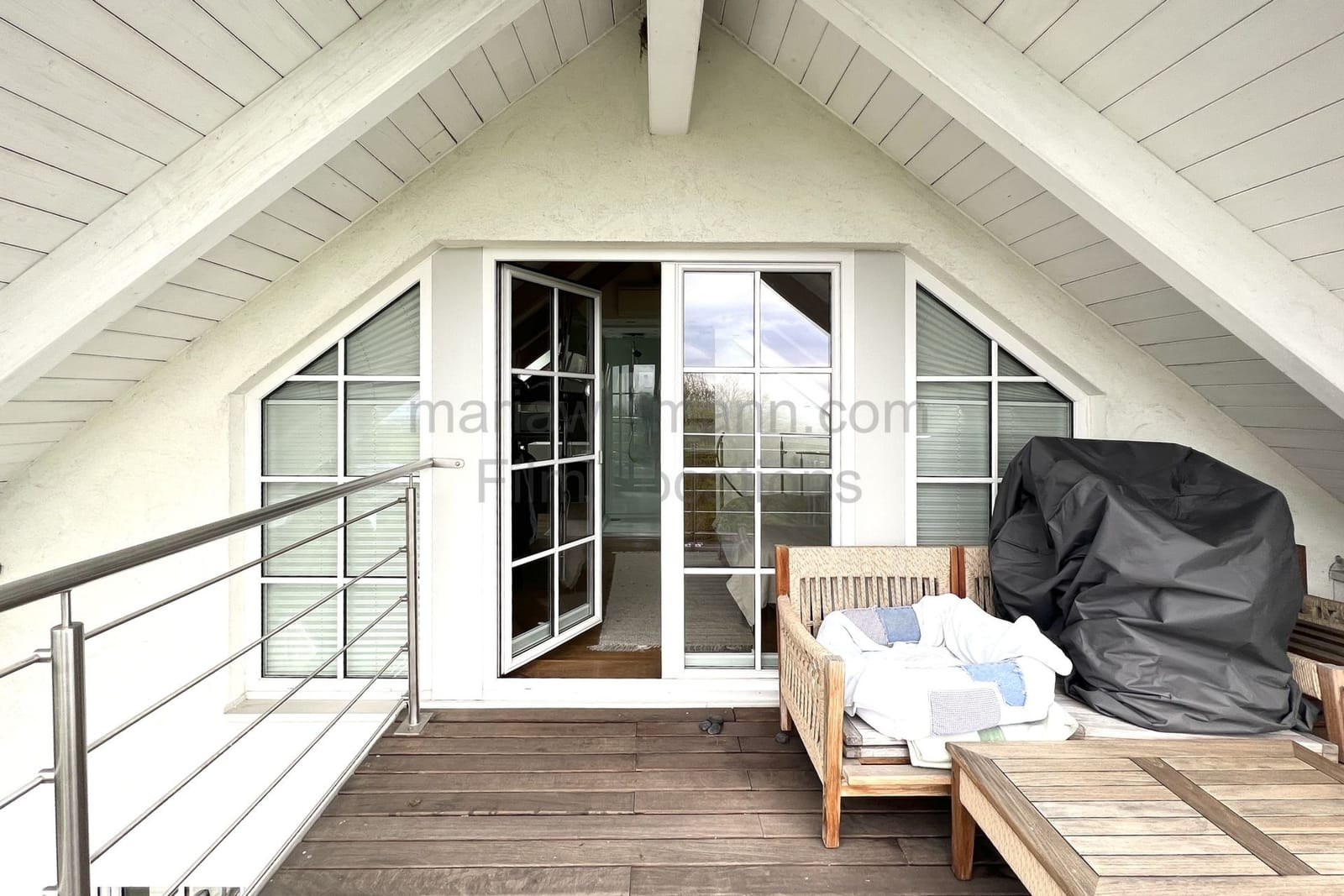 Location 242 - Photo 12