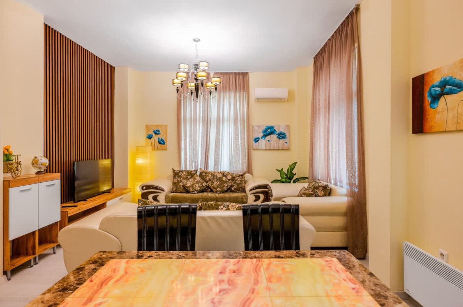 Cozy 2BD Flat + Work Space I Remote workers haven - Photo 14