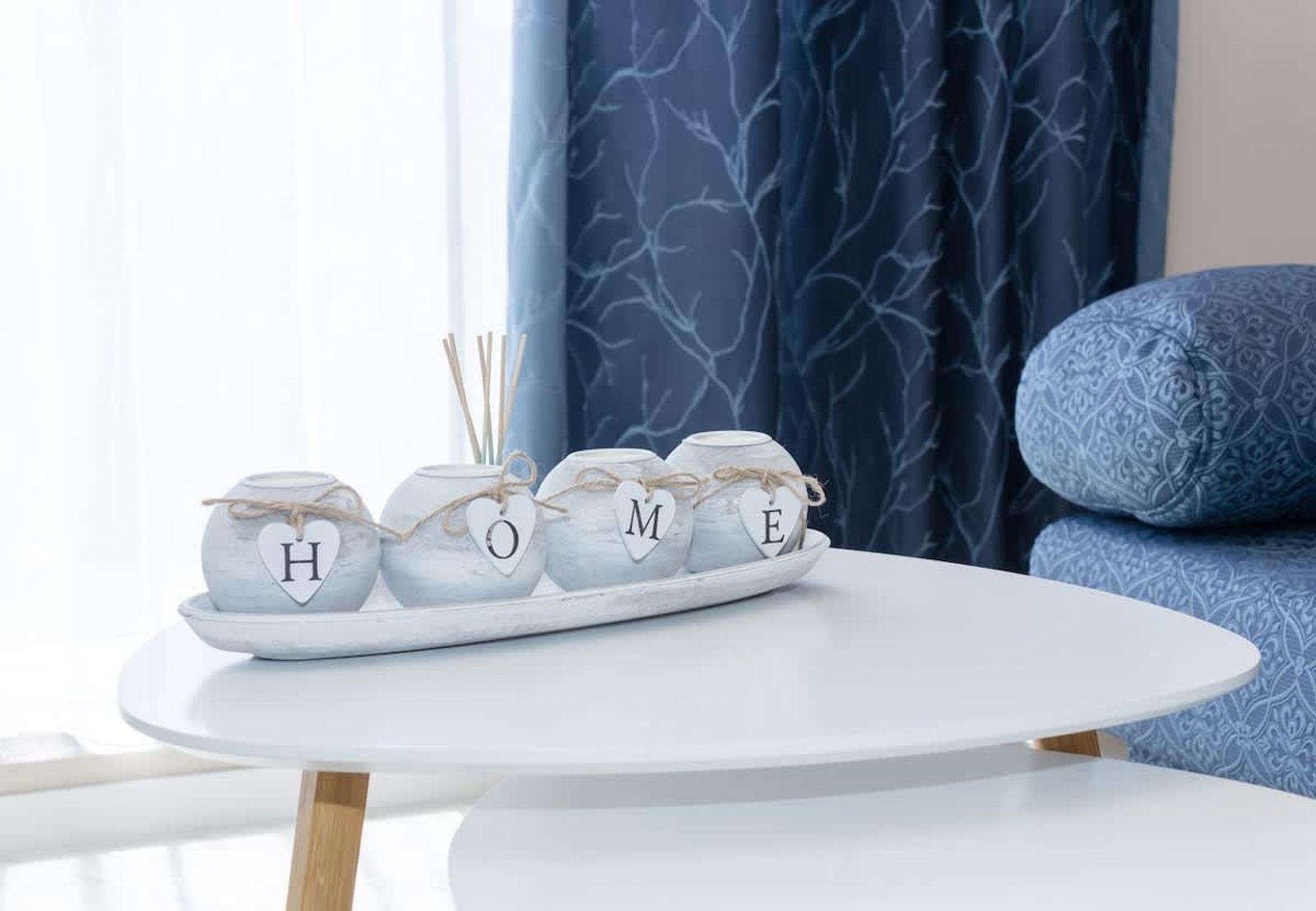 Sunny Blue  One-Bedroom Flat with Balcony - Photo 4