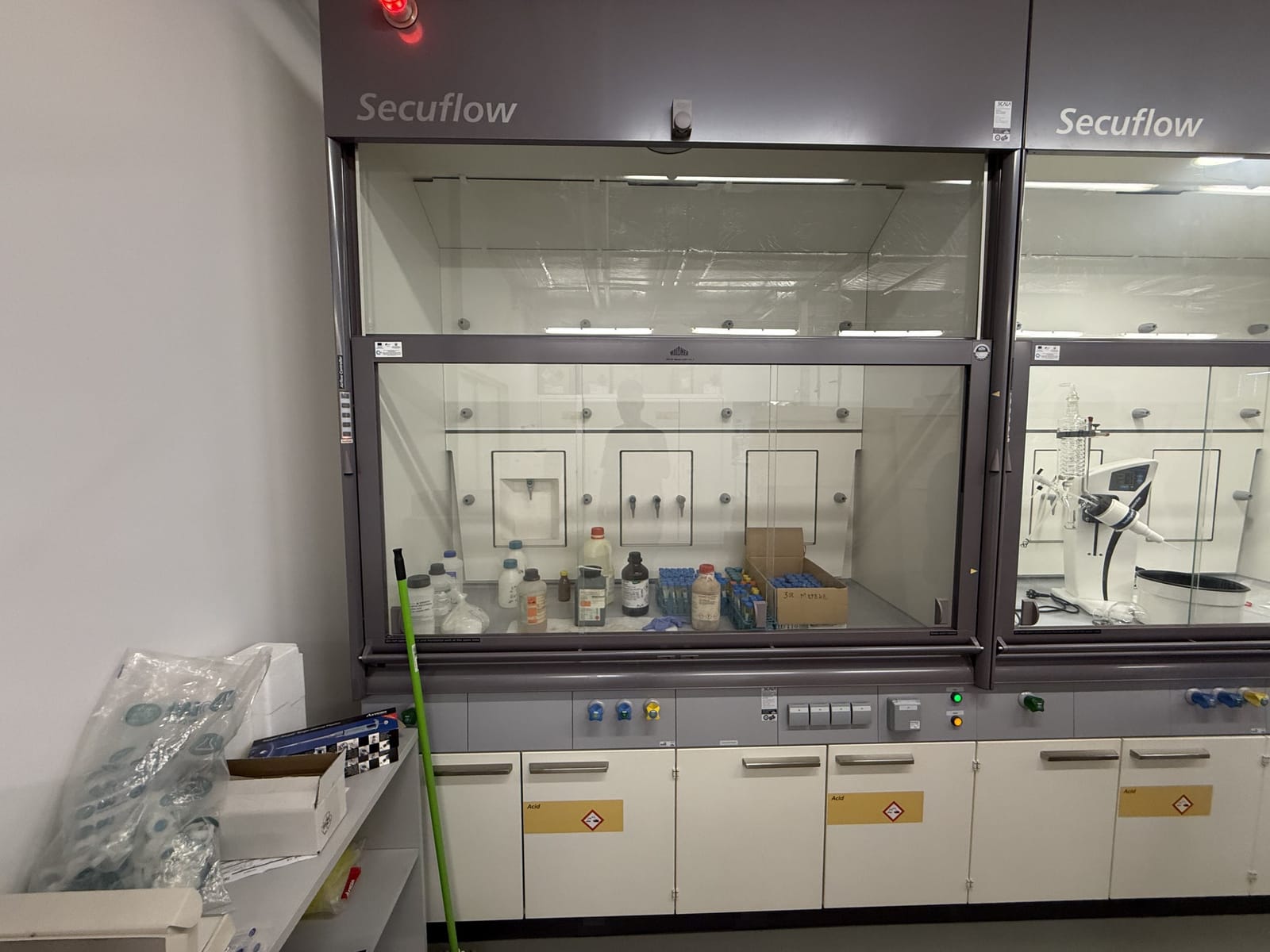 Modern Laboratory with a foyer in Sofia Bulgaria - Photo 50