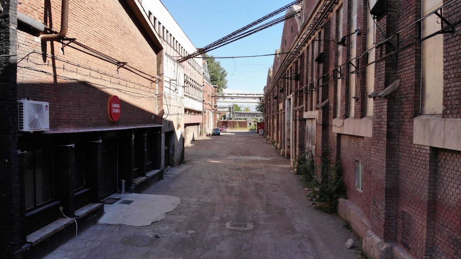 Abandoned Factory Bucharest - Photo 29