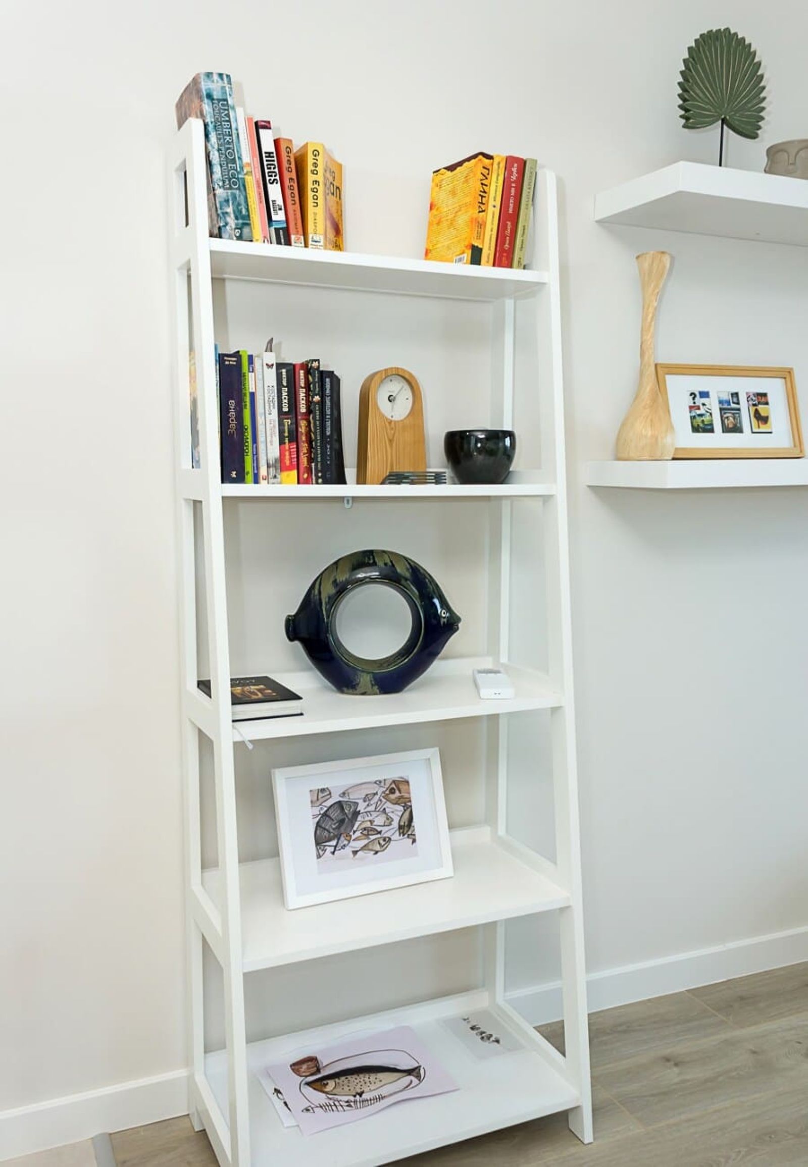 Sea View 1BD Modern Flat in Chayka - Photo 7