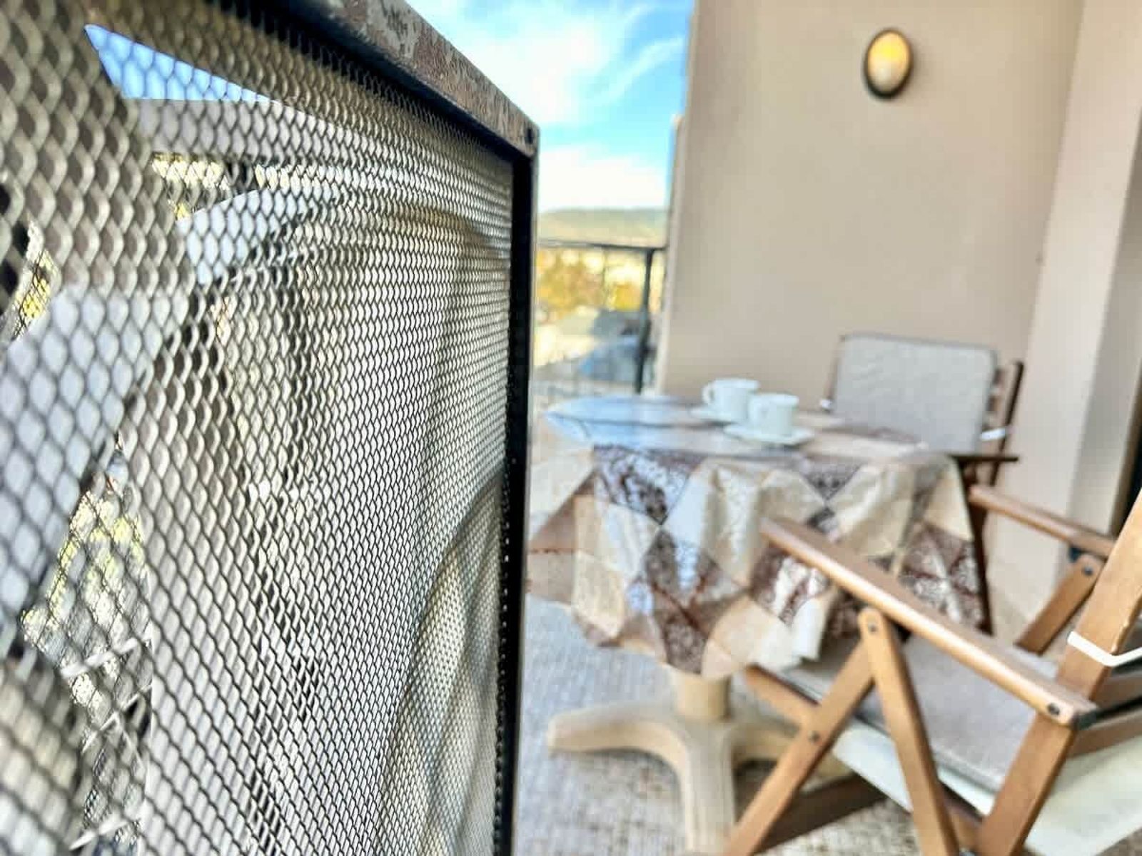 Cozy two bedroom in Royal Beach - Photo 48