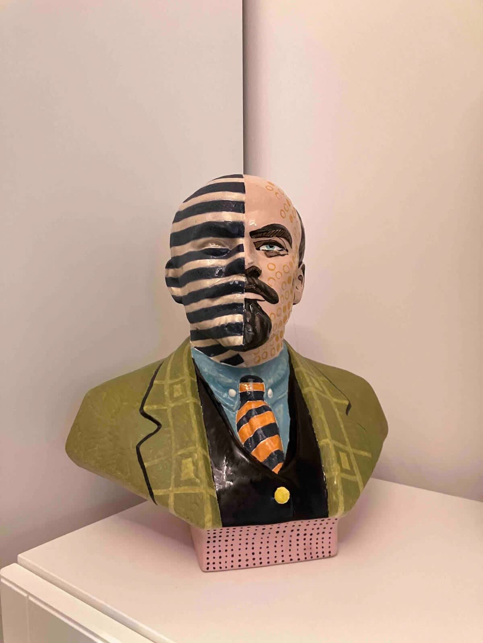 A French affair. With parking, style and elegance. - Photo 52