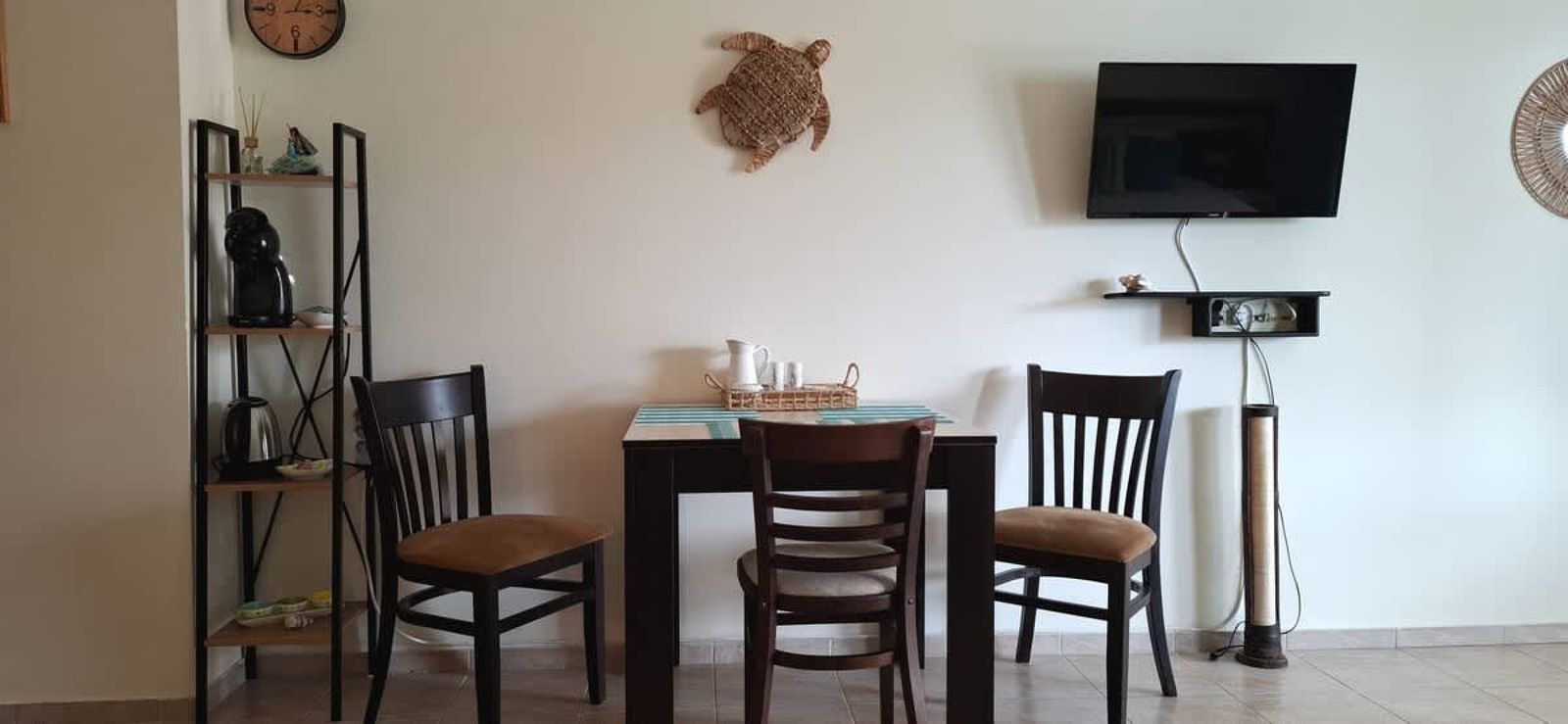 Stunning Sea View Studio in Elenite - Photo 24