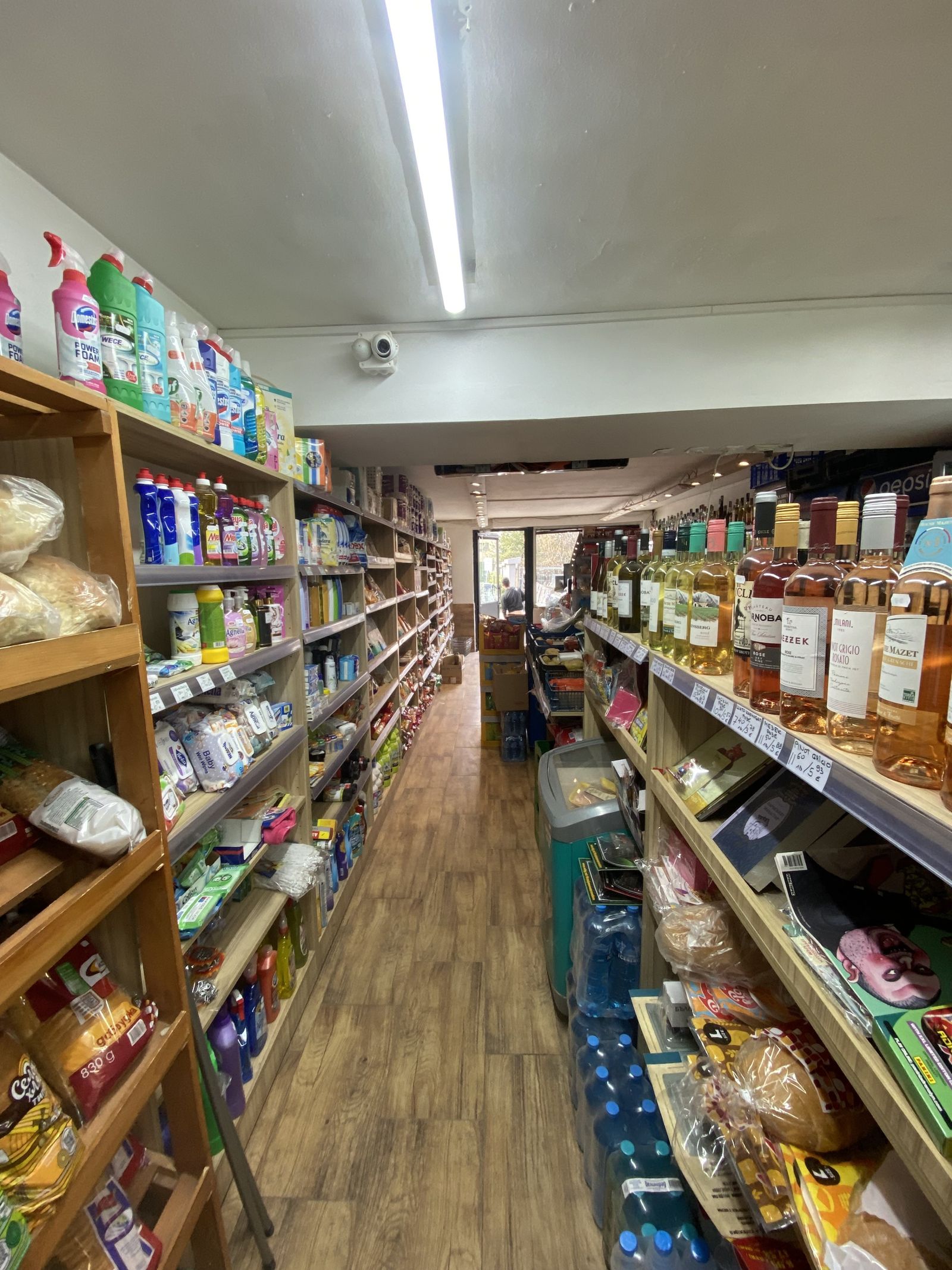 Residential Area Mini Market - Photo 3