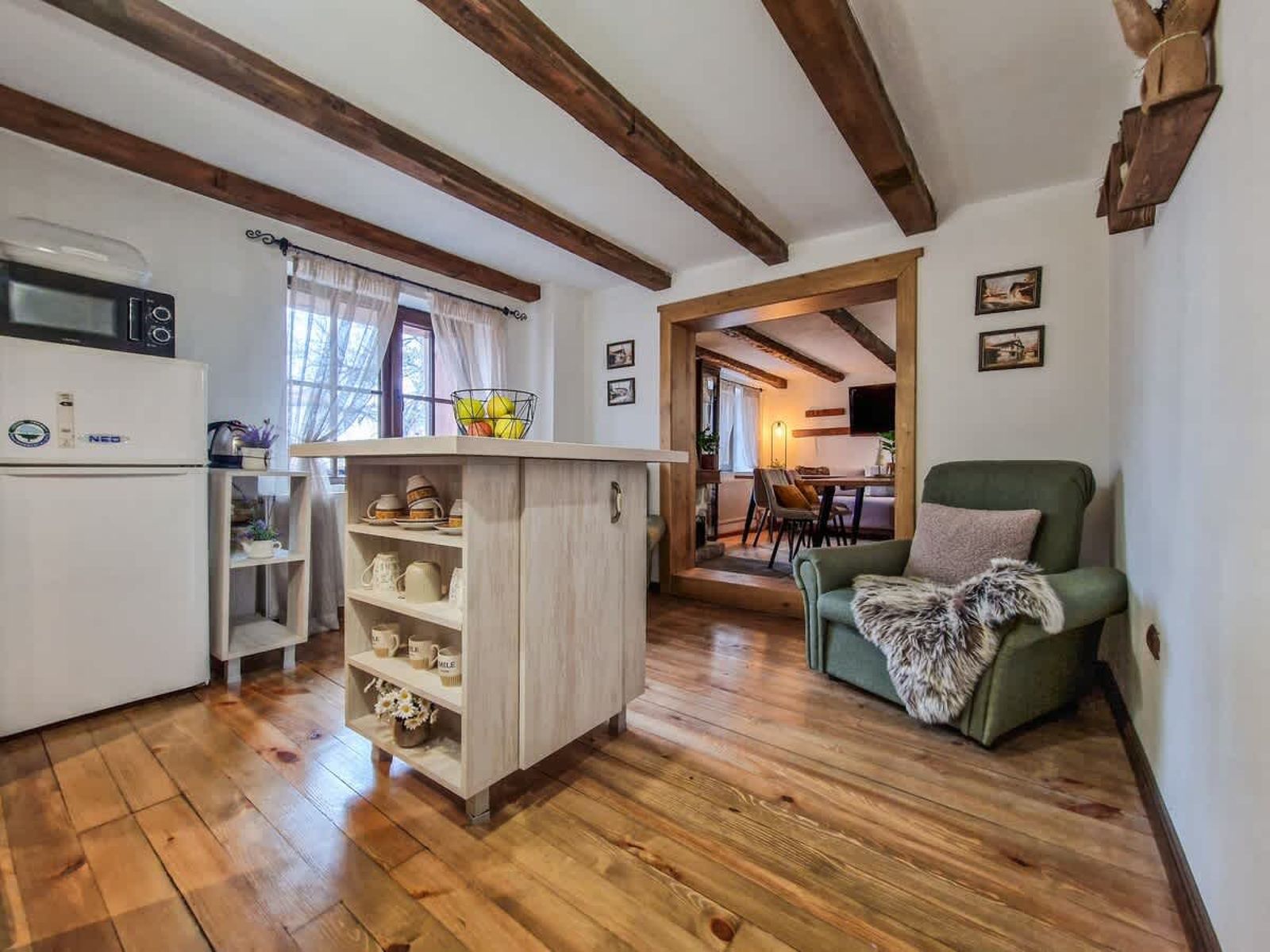 8BD Retreat in Bansko: Comfort &amp; Mountain Charm - Photo 11