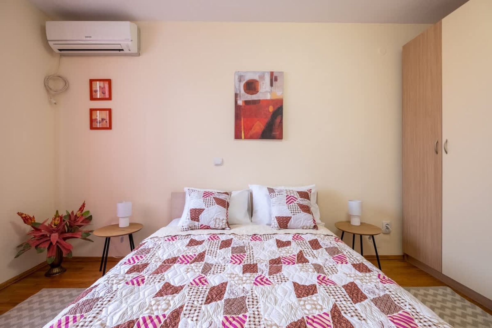 Serdica top center - 3 berdoom cosy apartment - Photo 31