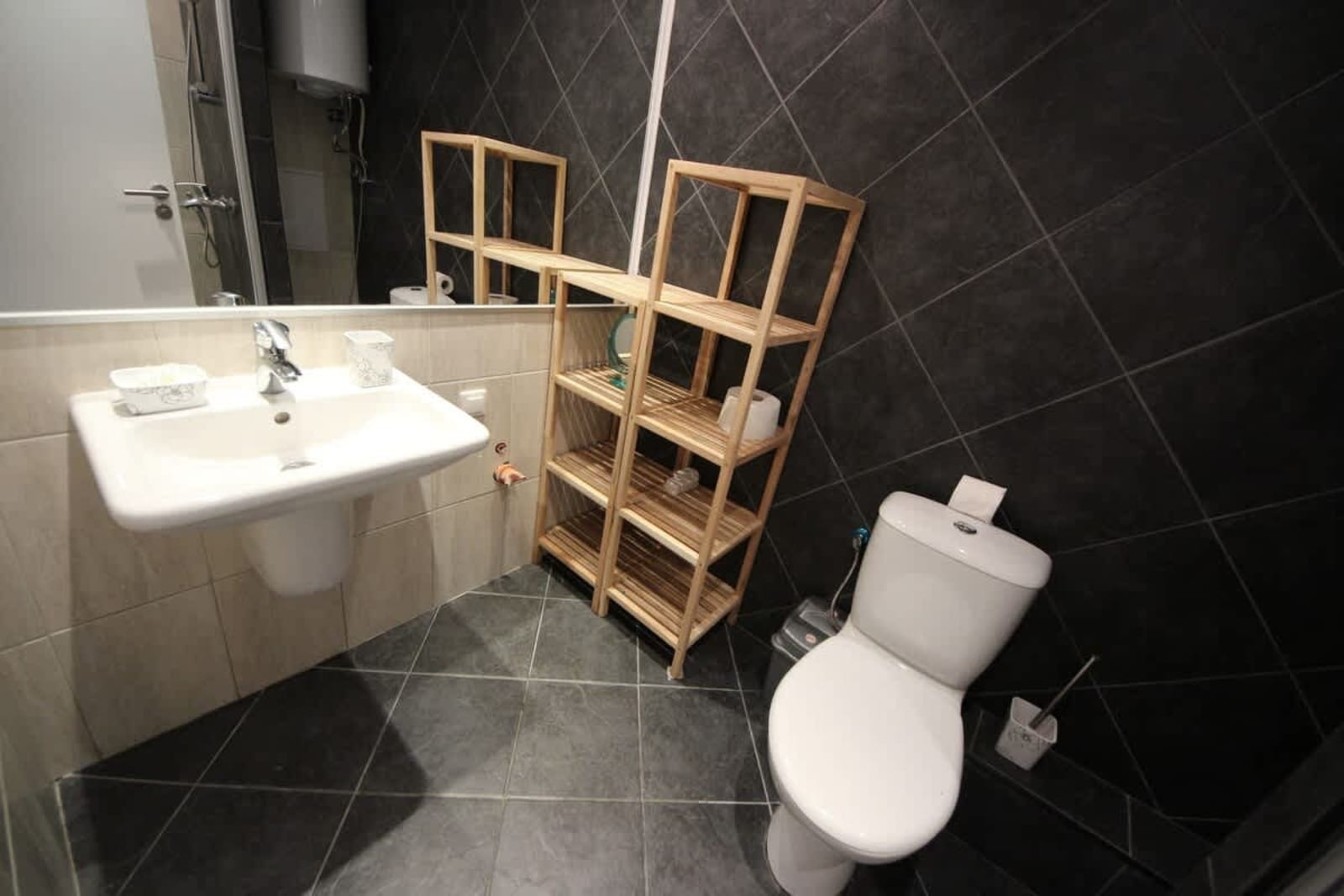 Cozy Cavaci  Deluxe Apartment with Terrace - Photo 10