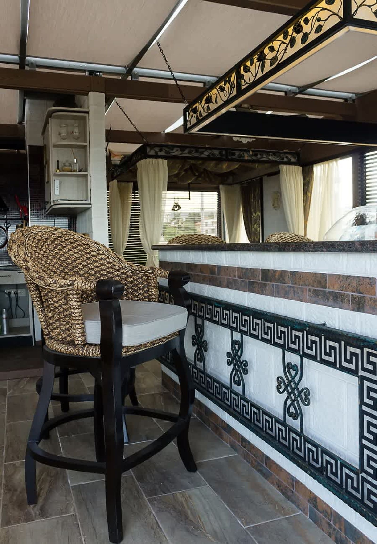 Under the Stars - Lux. Penthouse w/ POOL + Terrace - Photo 47