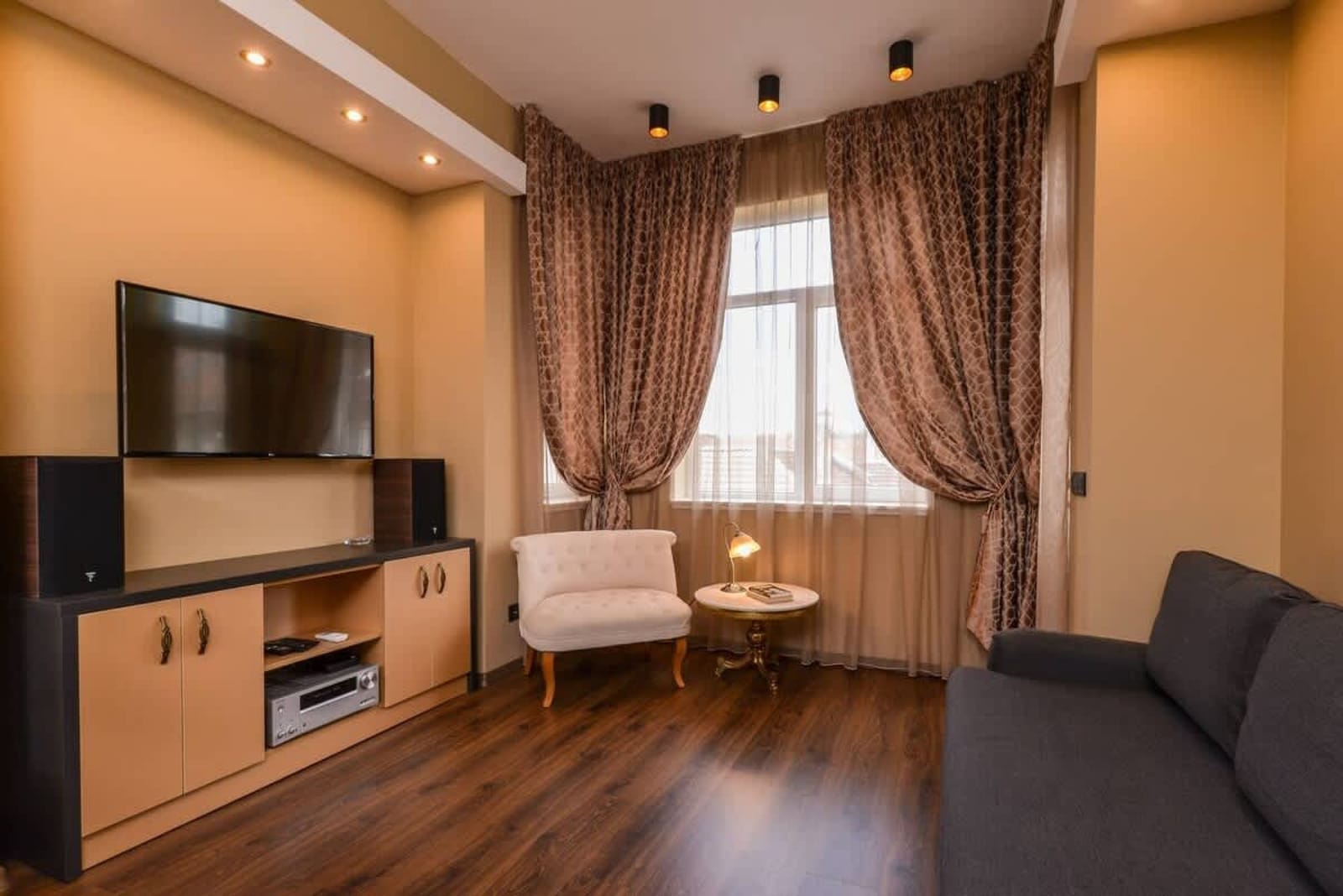 Sofia Dream Apartments -Jazzy 2BD Apt - Photo 23