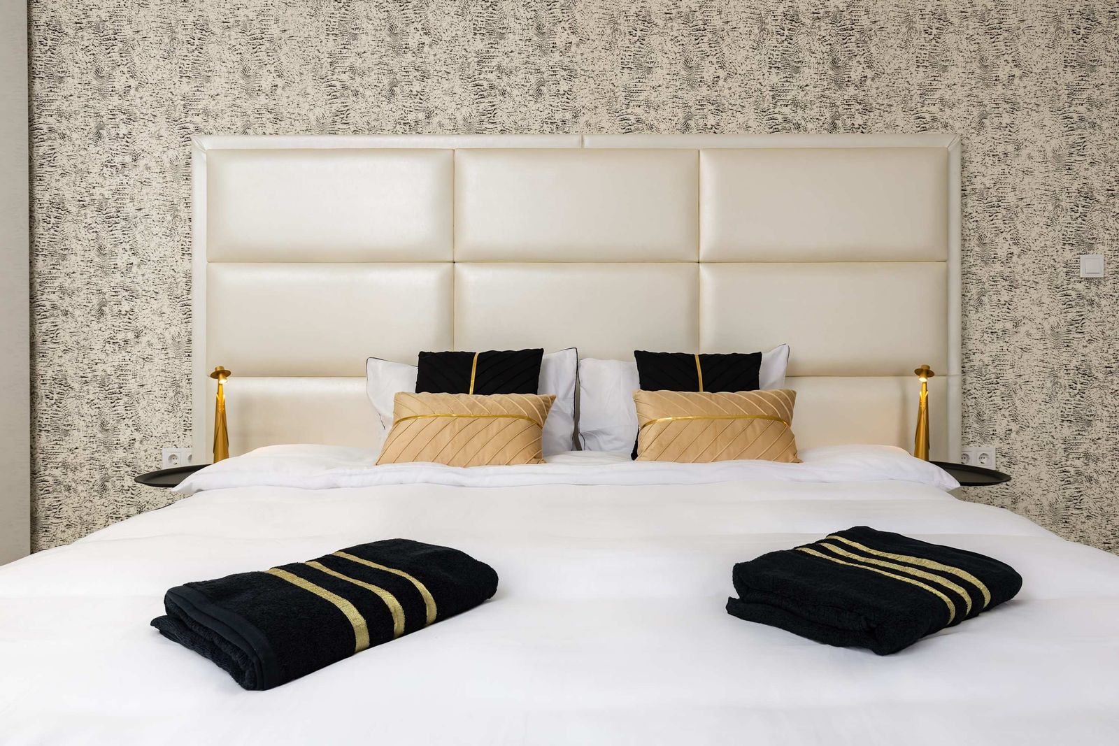 Sunny Modern 1BR Retreat with Cozy Balcony - Photo 2