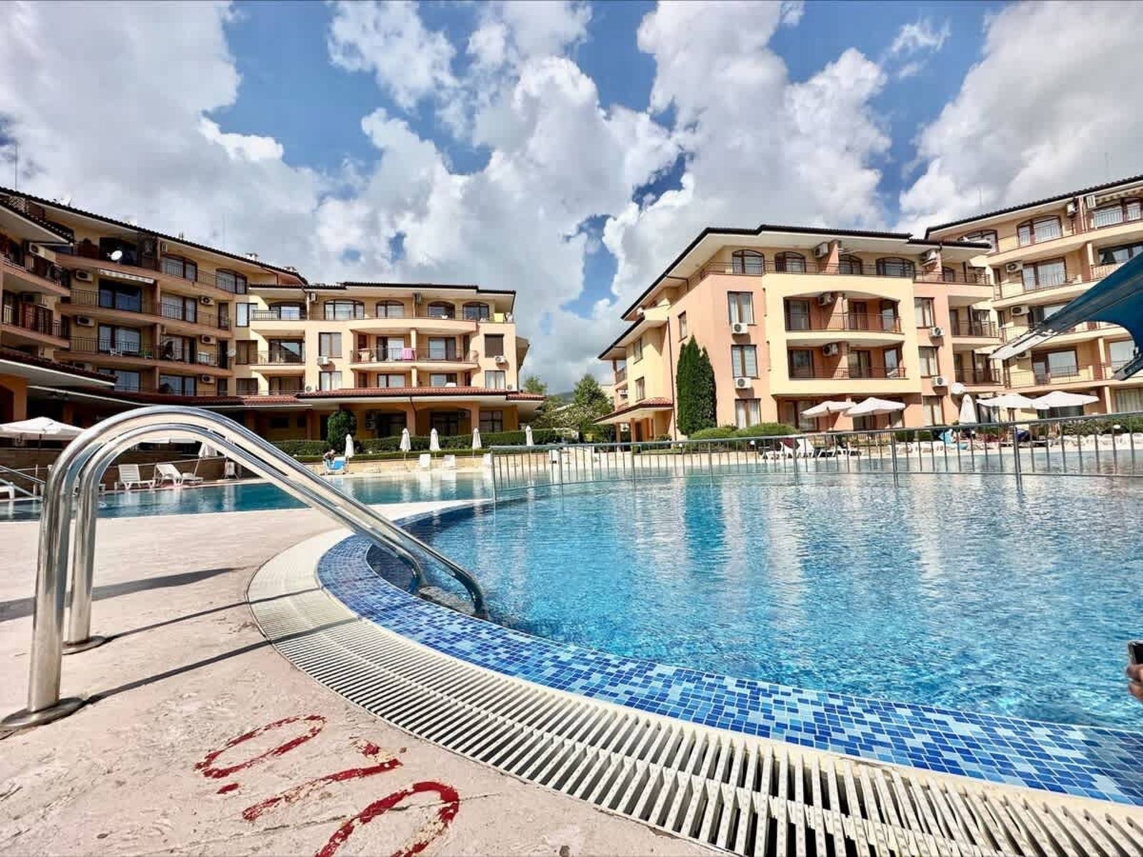 Cozy Studio in Panorama Dreams - Photo 16