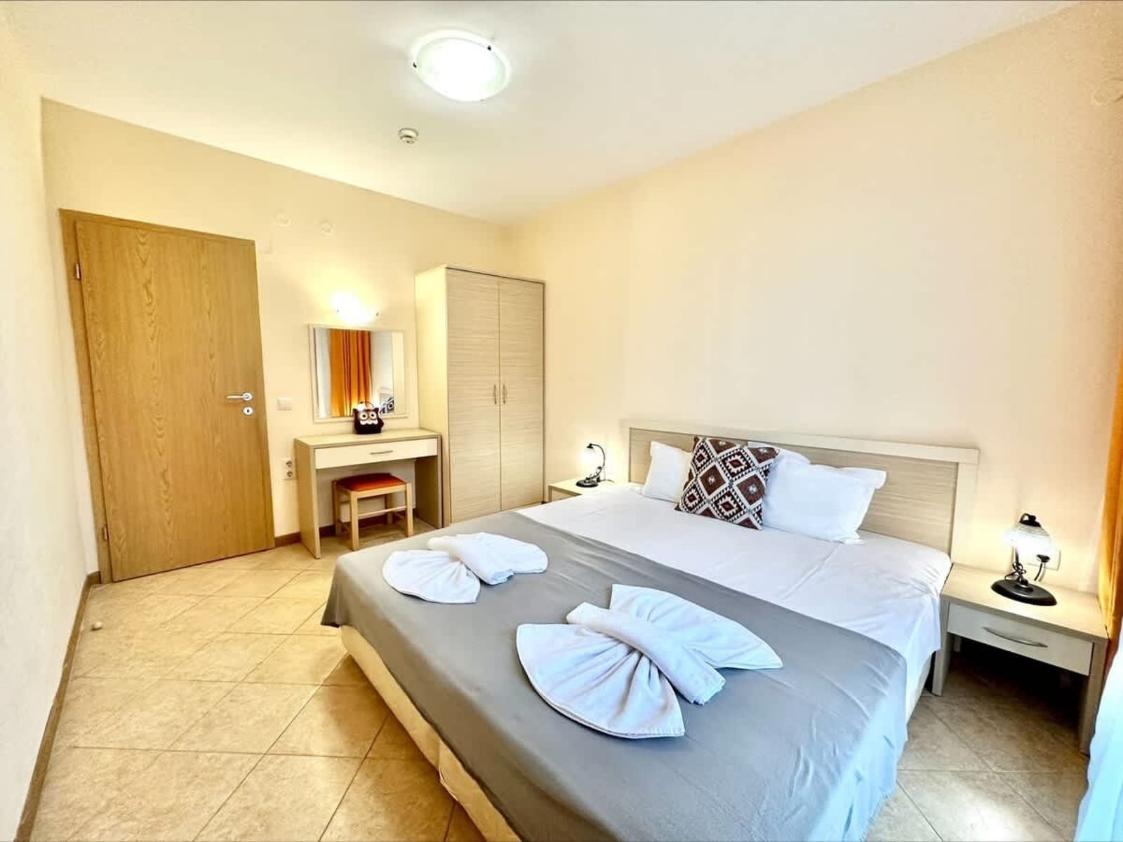 Cozy apartment with balcony in Royal Sun - Photo 44