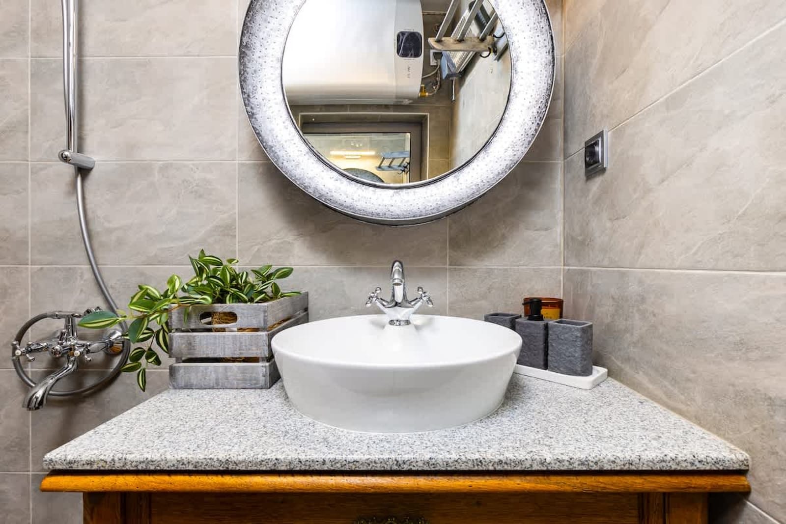 Exclusive One-Bedroom Retreat + Private Parking - Photo 28